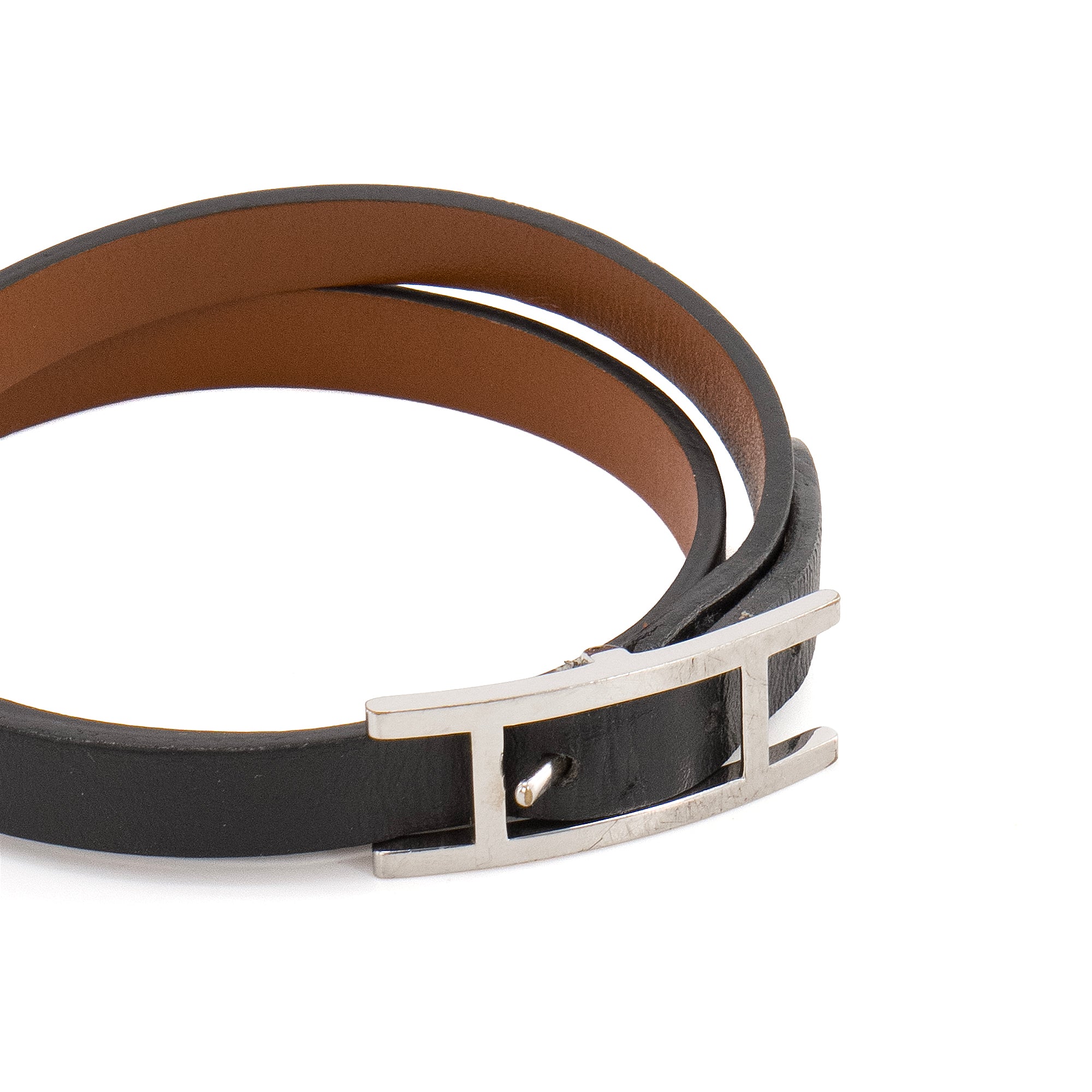 HERMÈS - Bracelet Behapi double tour Hermès en cuir noir