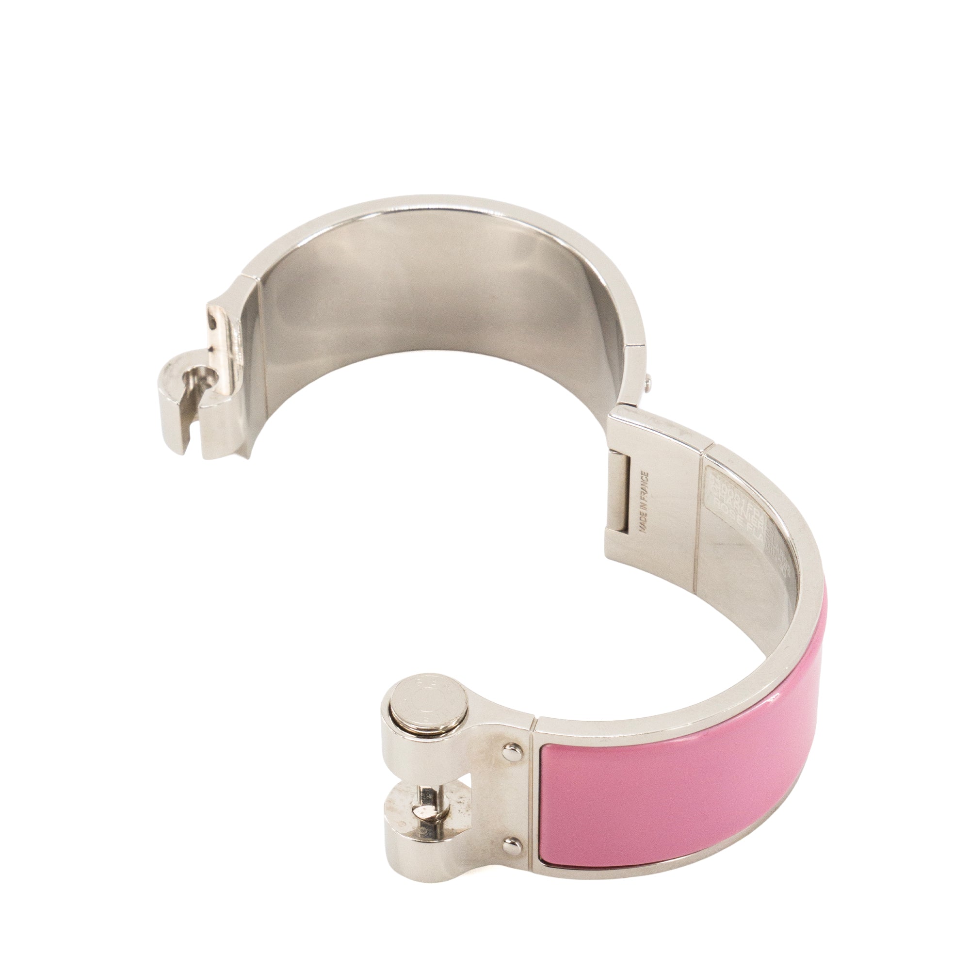 HERMÈS - Bracelet Charnière Large GM Hermès en métal argent et émail rose flamingo