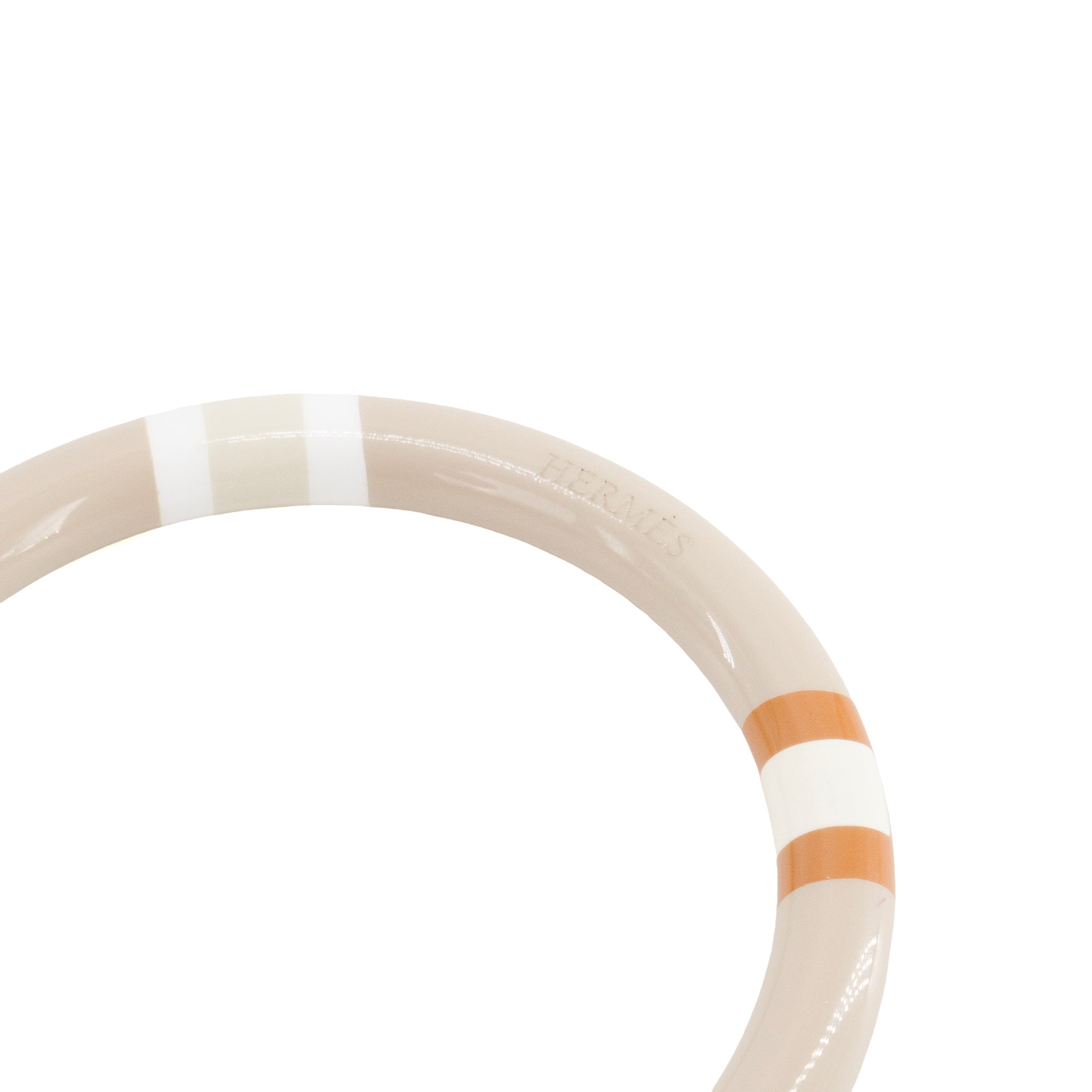 HERMÈS - Bracelet H Equipe Hermès en bois laqué beige sable (T2)
