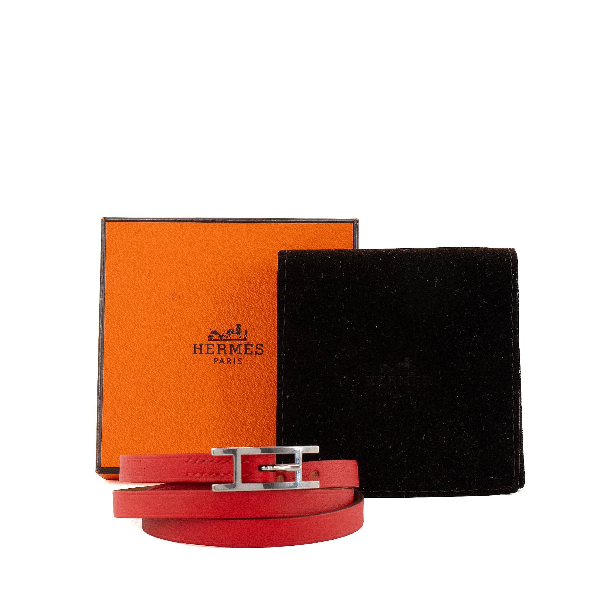 HERMÈS - Bracelet quatre tours Behapi réversible Hermès en cuir rouge (T2)
