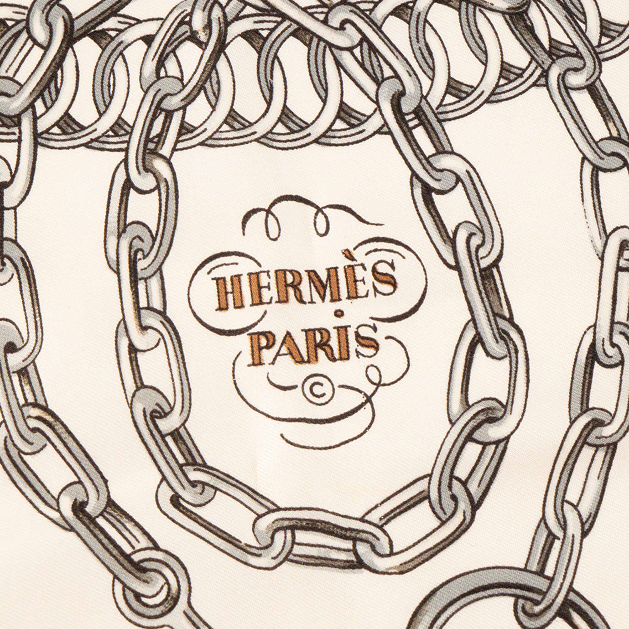 HERMÈS - Carré 90 Équipages Hermès en soie marron et beige