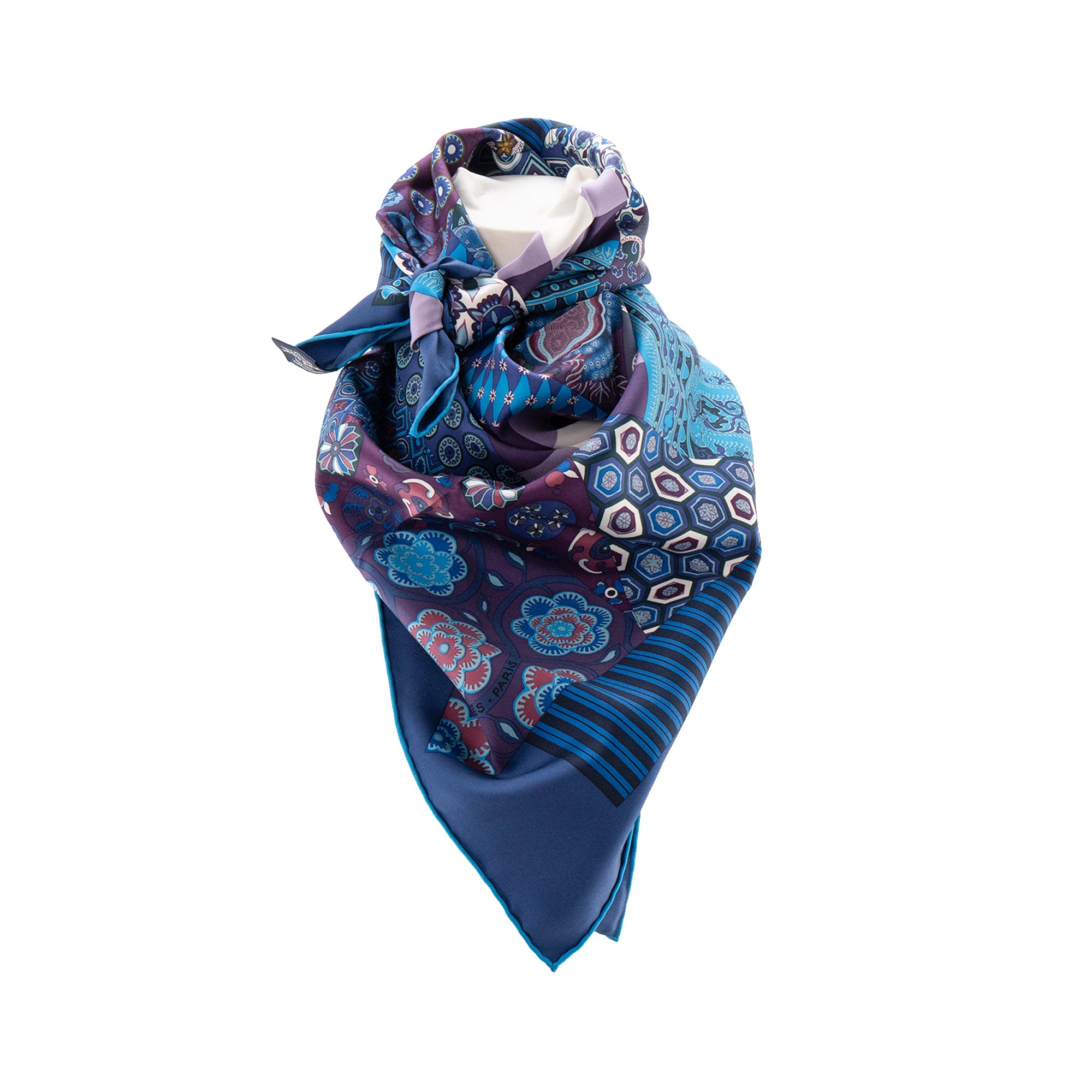 HERMÈS - Carré 90 L'art du Sarasa Hermès en soie bleu