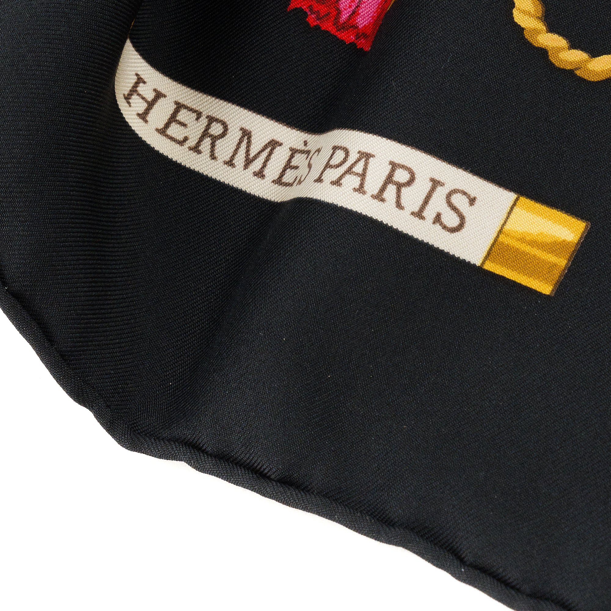 HERMÈS - Carré 90 Les Oiseaux Du Roy Hermès en soie multicolore
