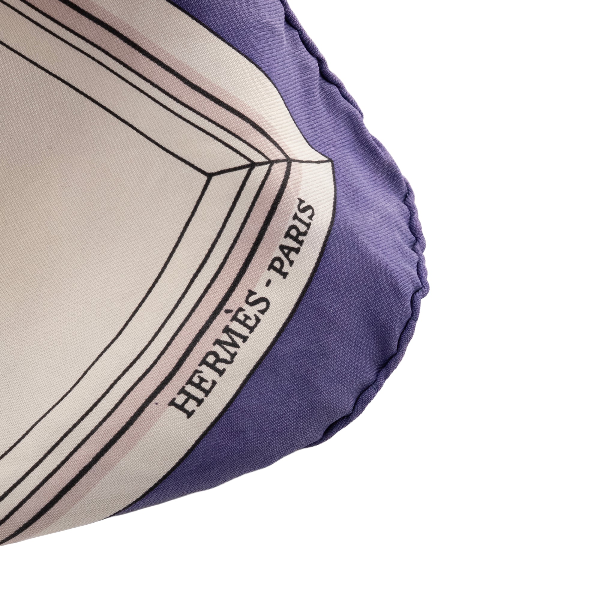 HERMÈS - Carré 90 Quai aux Fleurs Hermès en soie multicolore