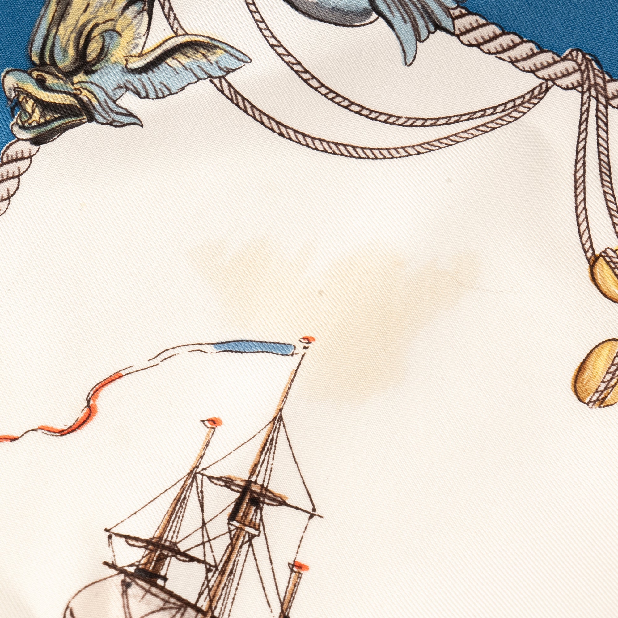 HERMÈS - Carré 90 Vaisseaux et Frégates Hermès en soie multicolore