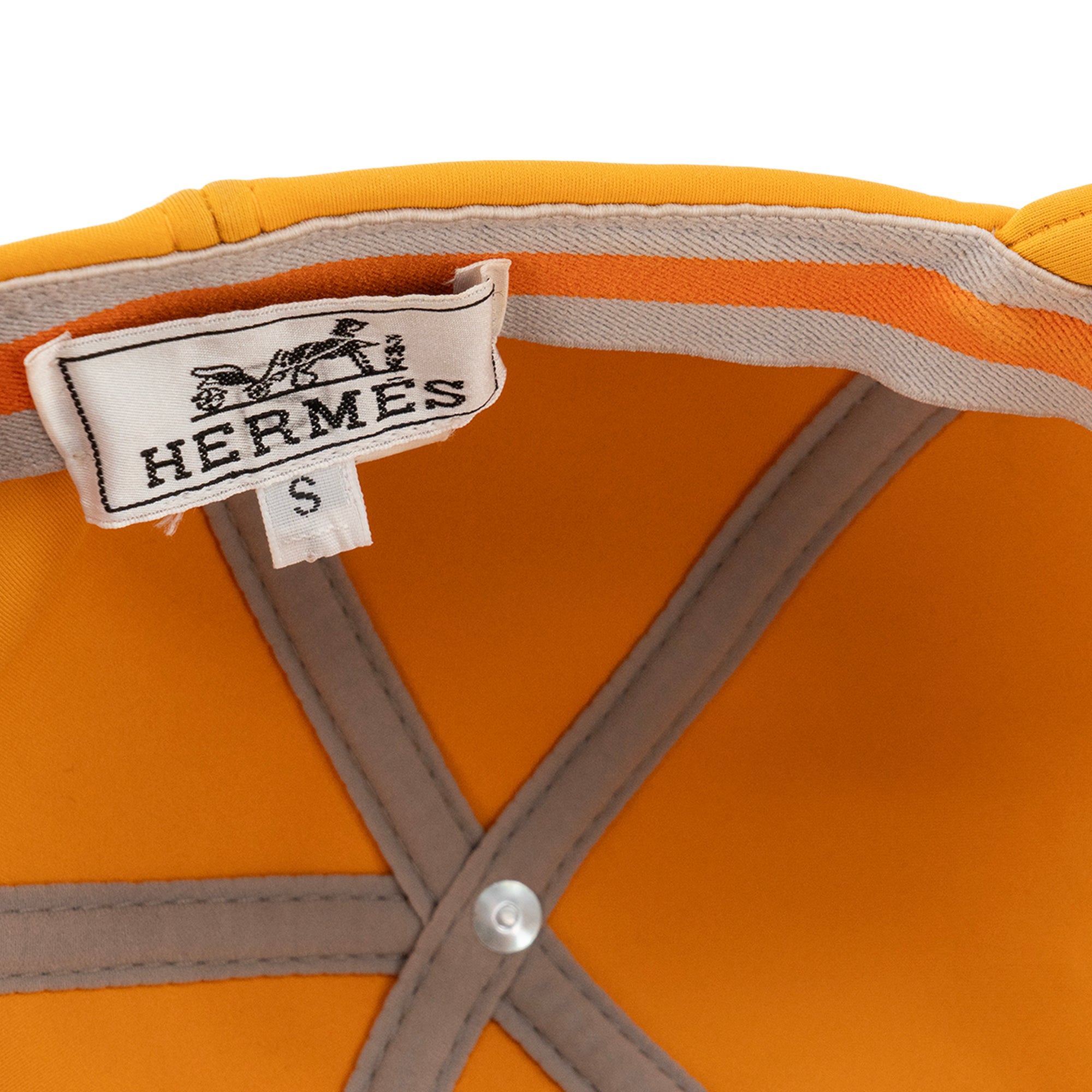 HERMÈS - Casquette Hermès en toile jaune (S)