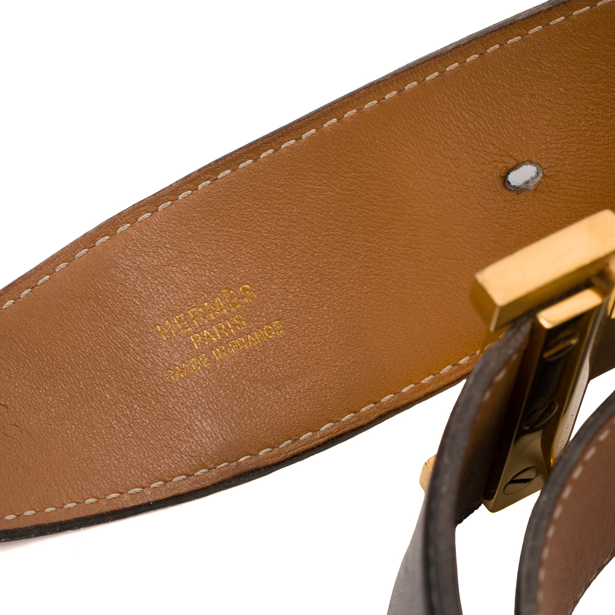 HERMÈS - Ceinture H Hermès en cuir noir (T80)