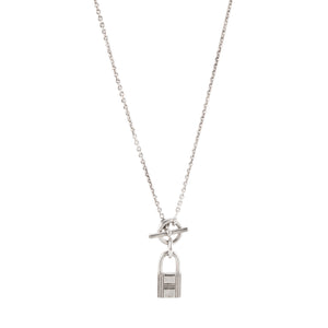 HERMÈS - Collier Pendentif Kelly Cadenas Hermès en argent