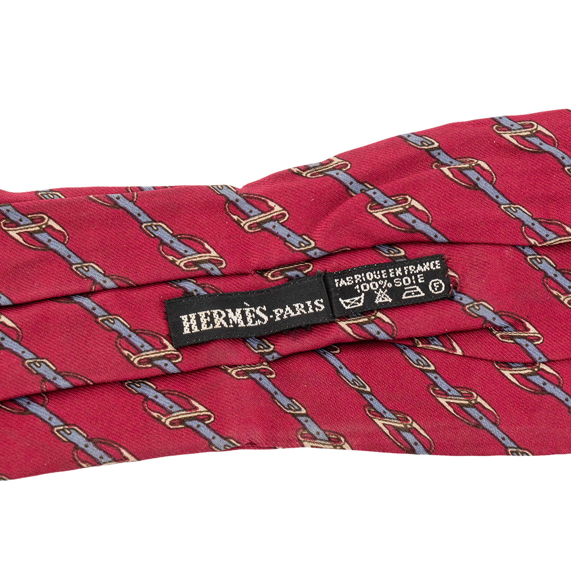 HERMÈS - Cravate large Hermès en soie bordeaux