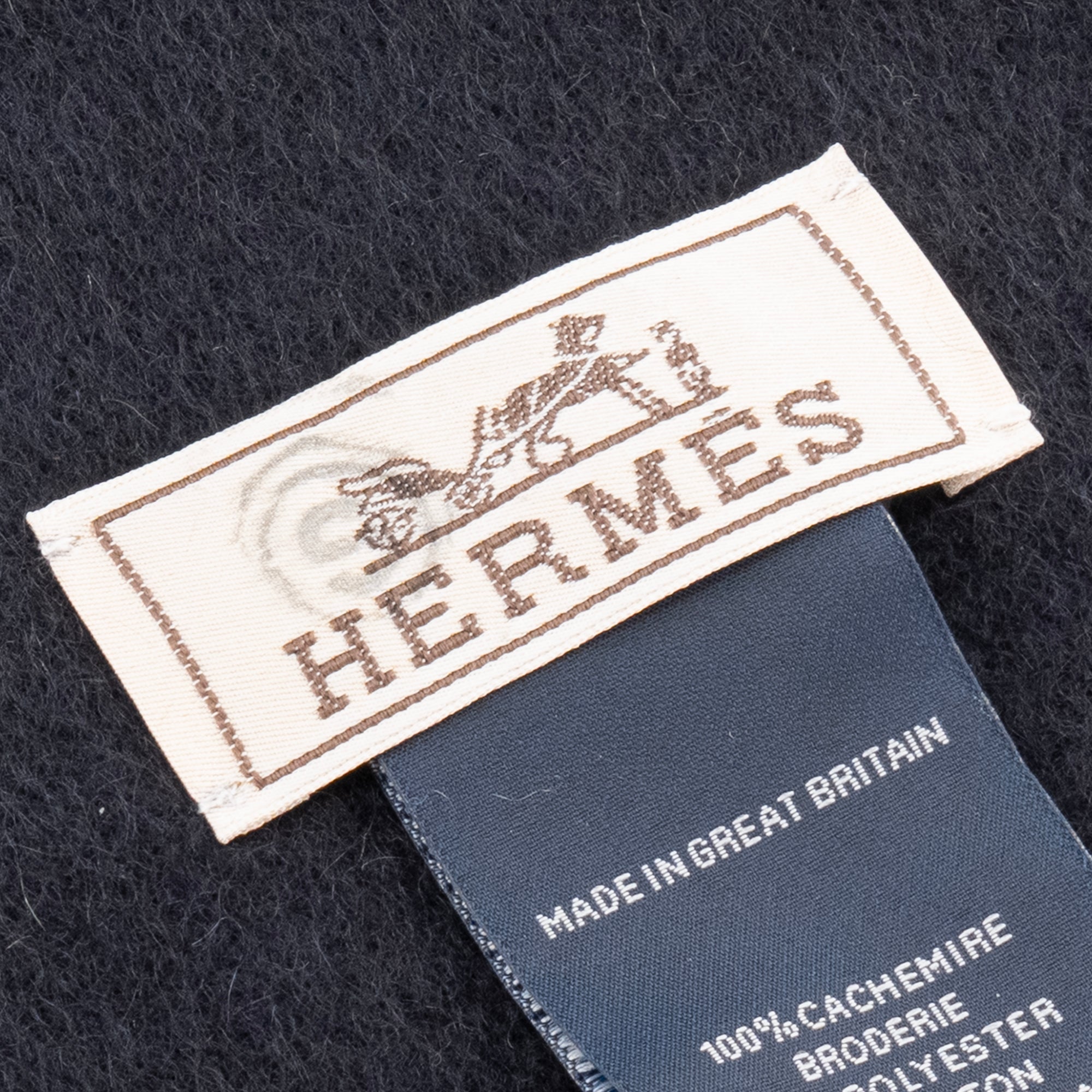 HERMÈS - Echarpe Tigre Royal Hermès en cachemire bleu marine