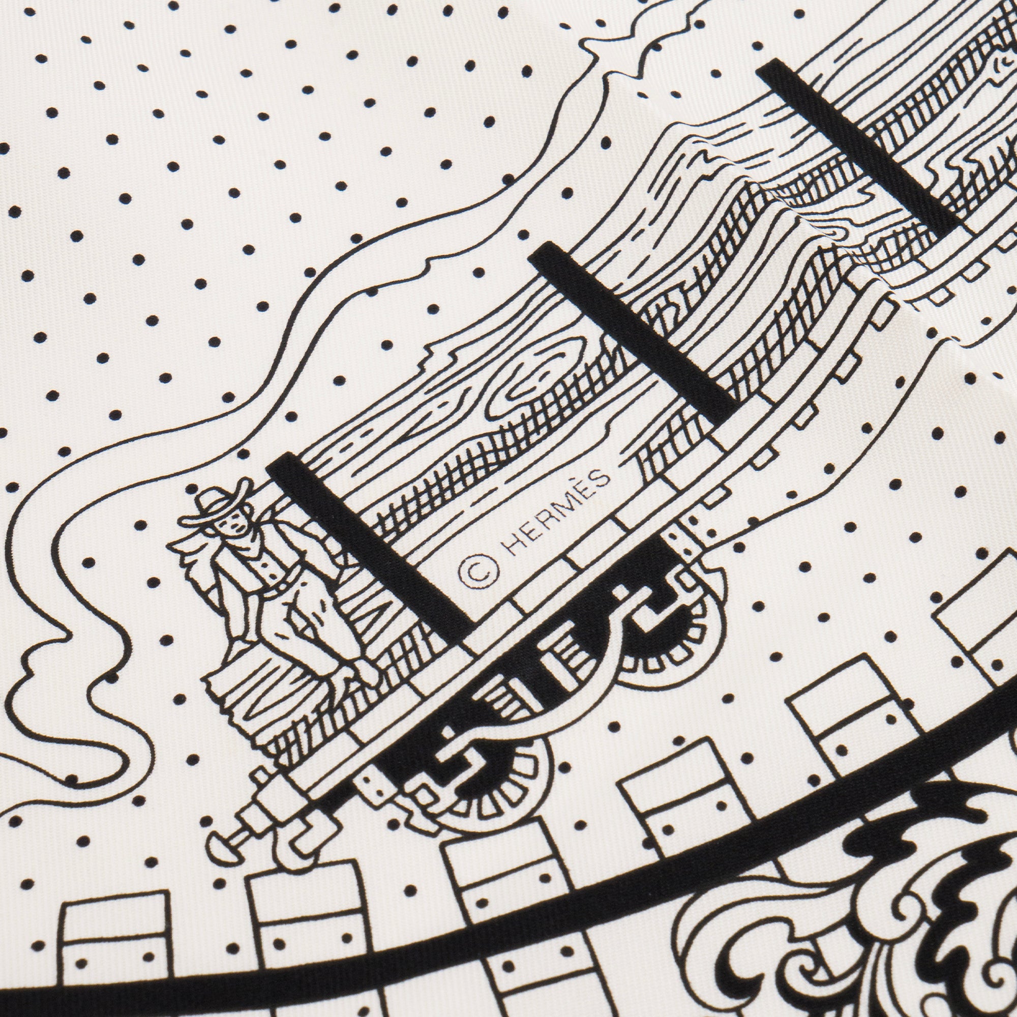 HERMÈS - Gavroche 45 All Aboard Hermès en soie noire et blanche