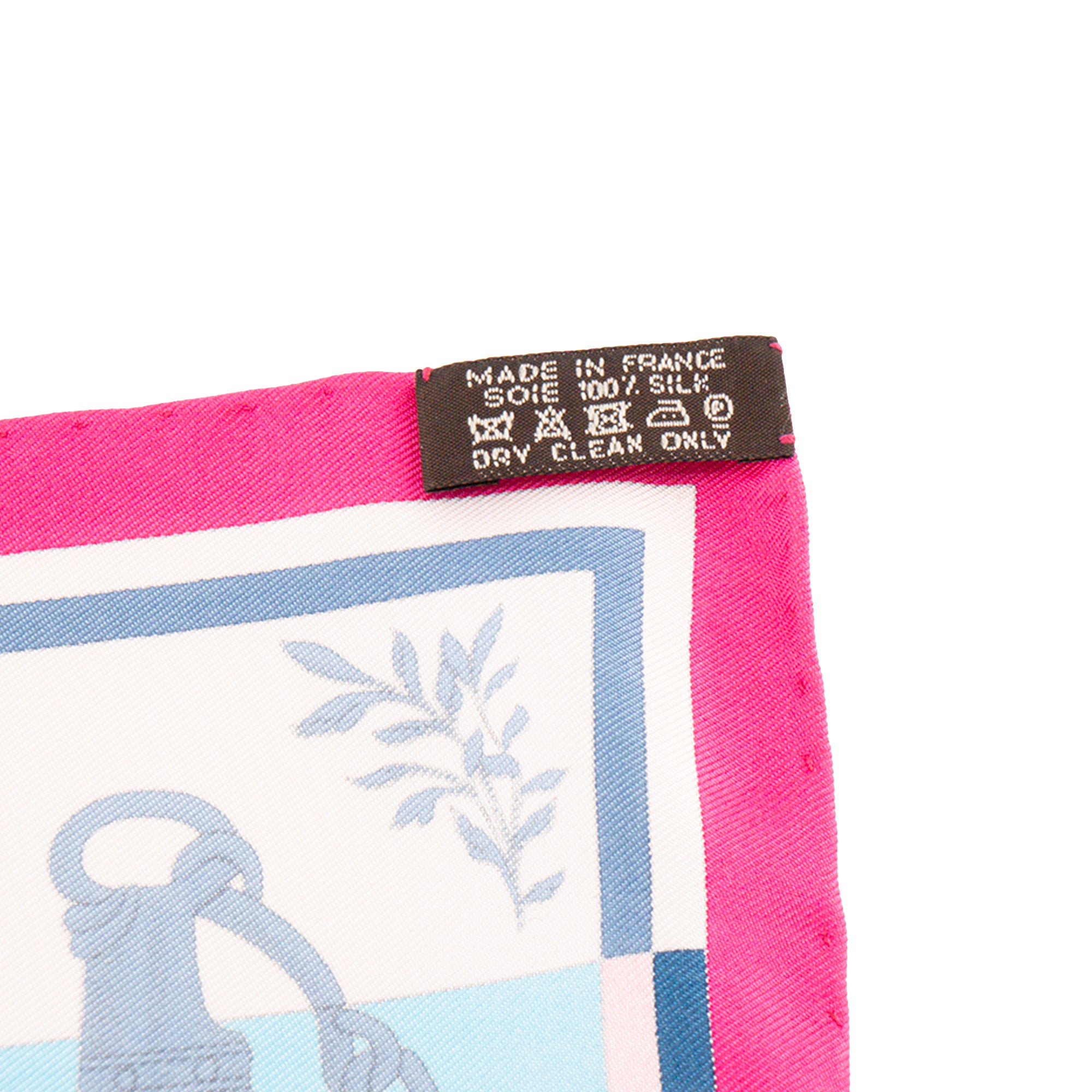 HERMÈS - Gavroche 45 Belle Cavalerie Hermès en soie rose et bleu
