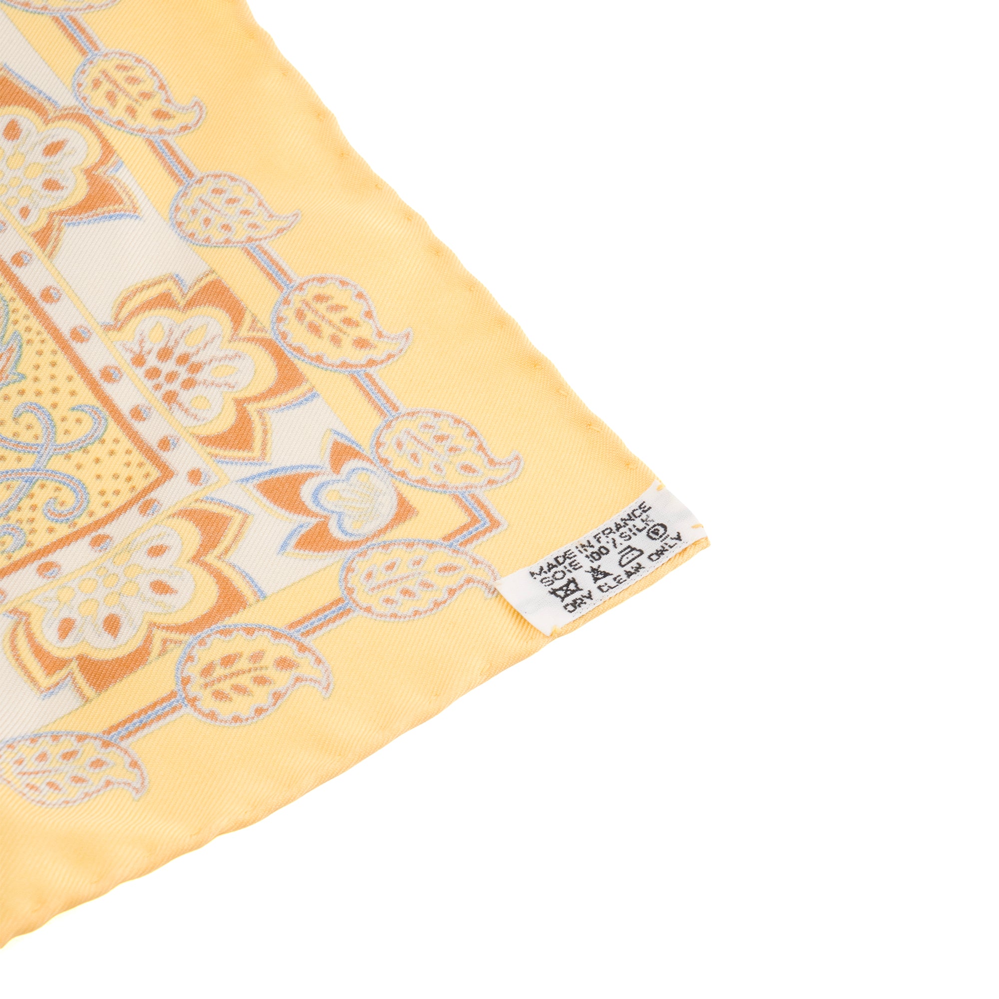 HERMÈS - Gavroche 45 Hermès en soie multicolore