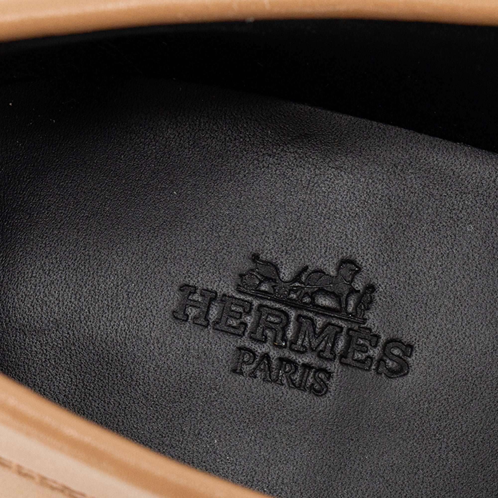 HERMÈS - Mocassins Kelly Hermès en cuir lisse marron (T37)