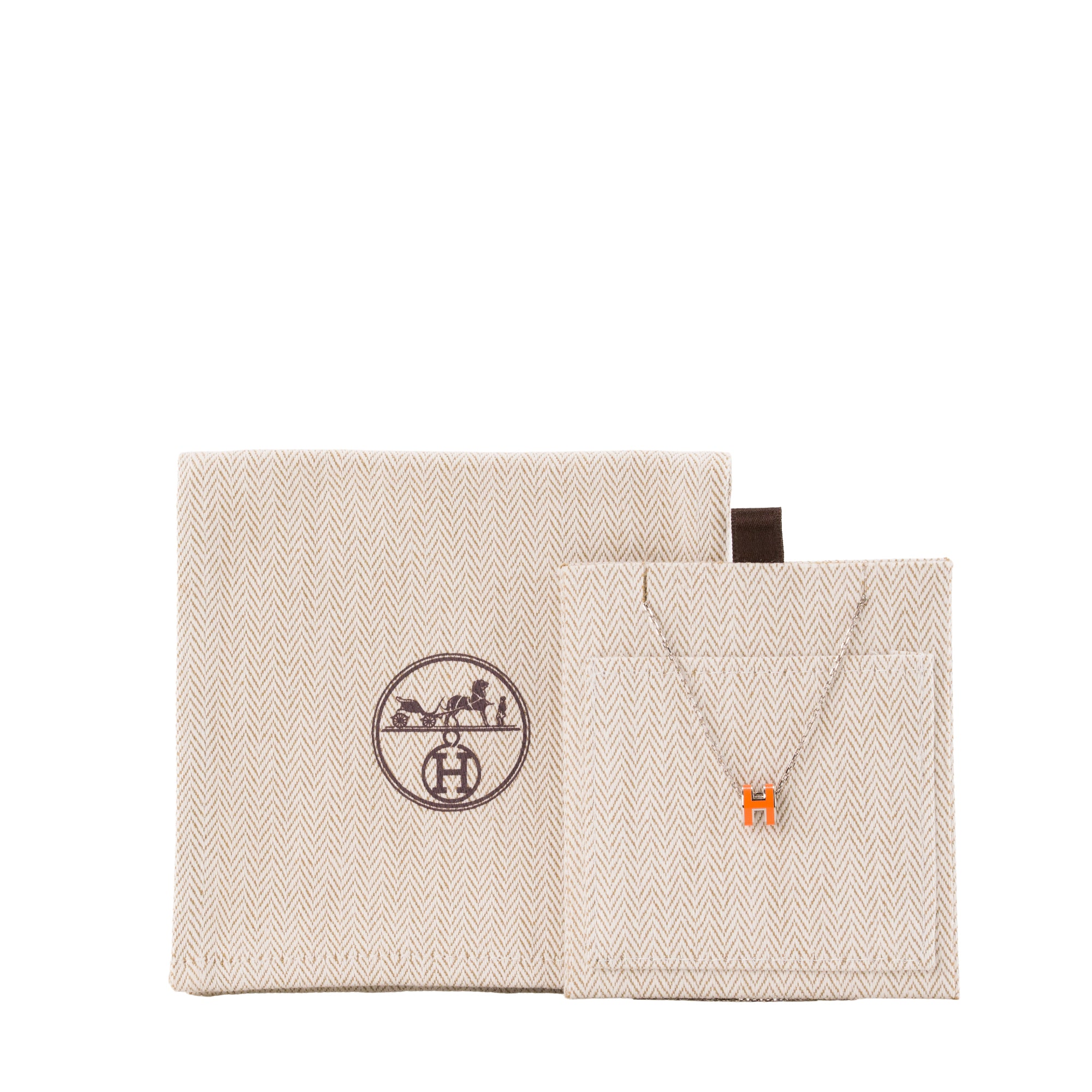 HERMES - Pendentif Pop H mini Hermès en émail orange et métal argenté