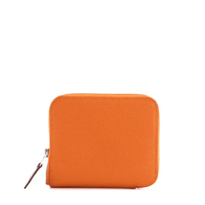 HERMÈS - Portefeuille Silk'In compact Hermès en cuir epsom orange