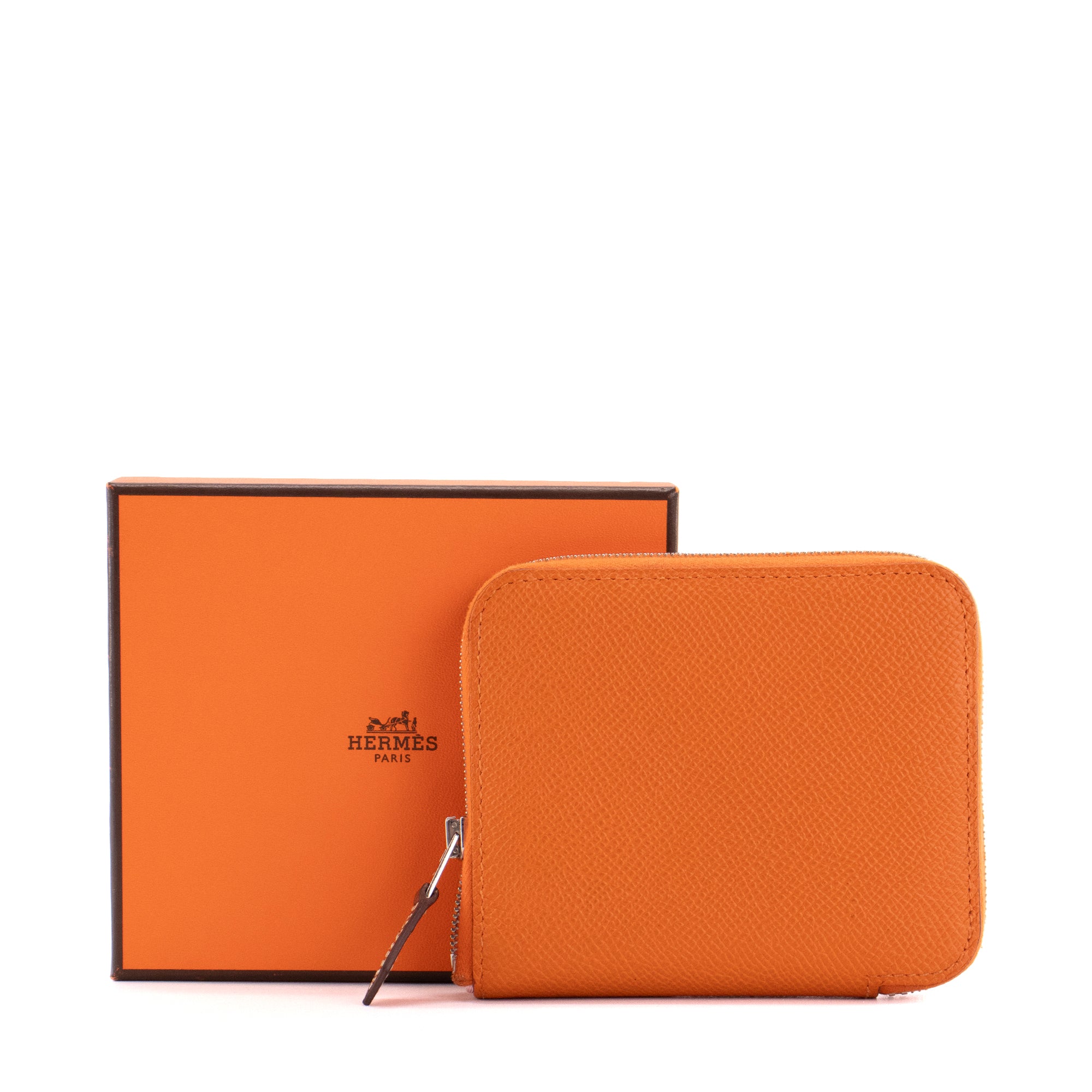 HERMÈS - Portefeuille Silk'In compact Hermès en cuir epsom orange