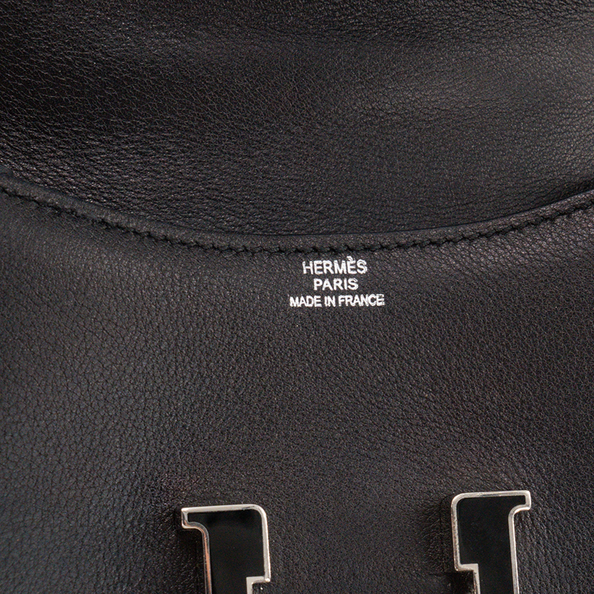 HERMÈS - Sac à bandoulière Constance 14 micro Hermès en cuir swift noir