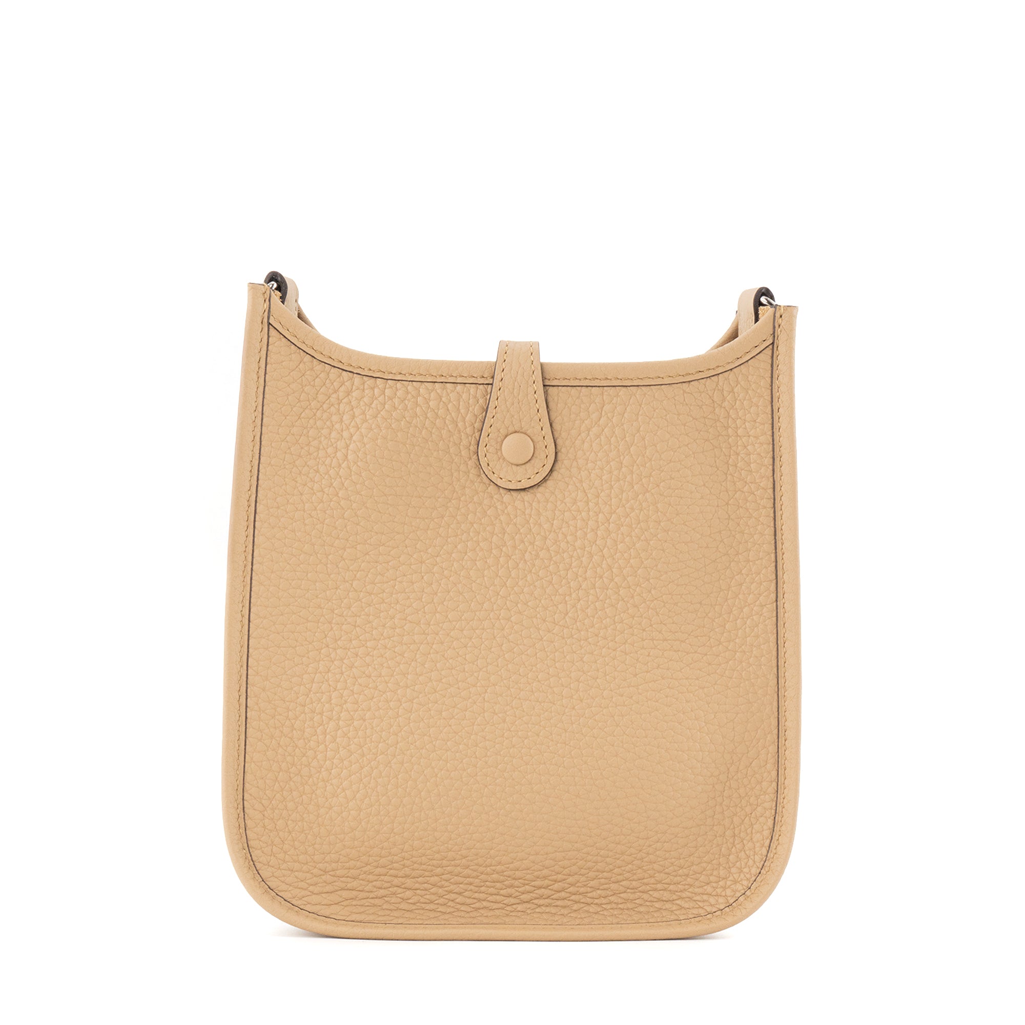 HERMÈS - Sac à bandoulière Evelyne 16 Amazone Hermès en cuir clémence poussière