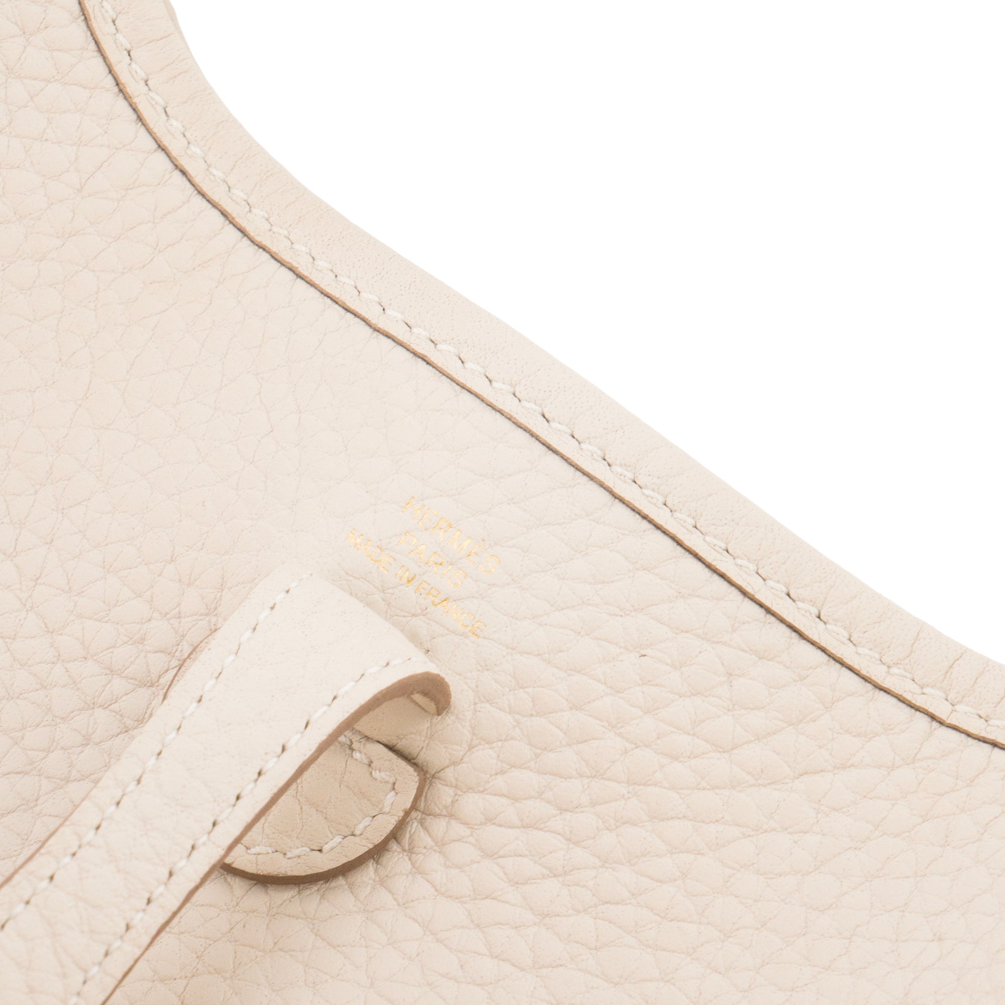 HERMÈS - Sac à bandoulière Evelyne 16 Hermès en cuir clémence beige craie