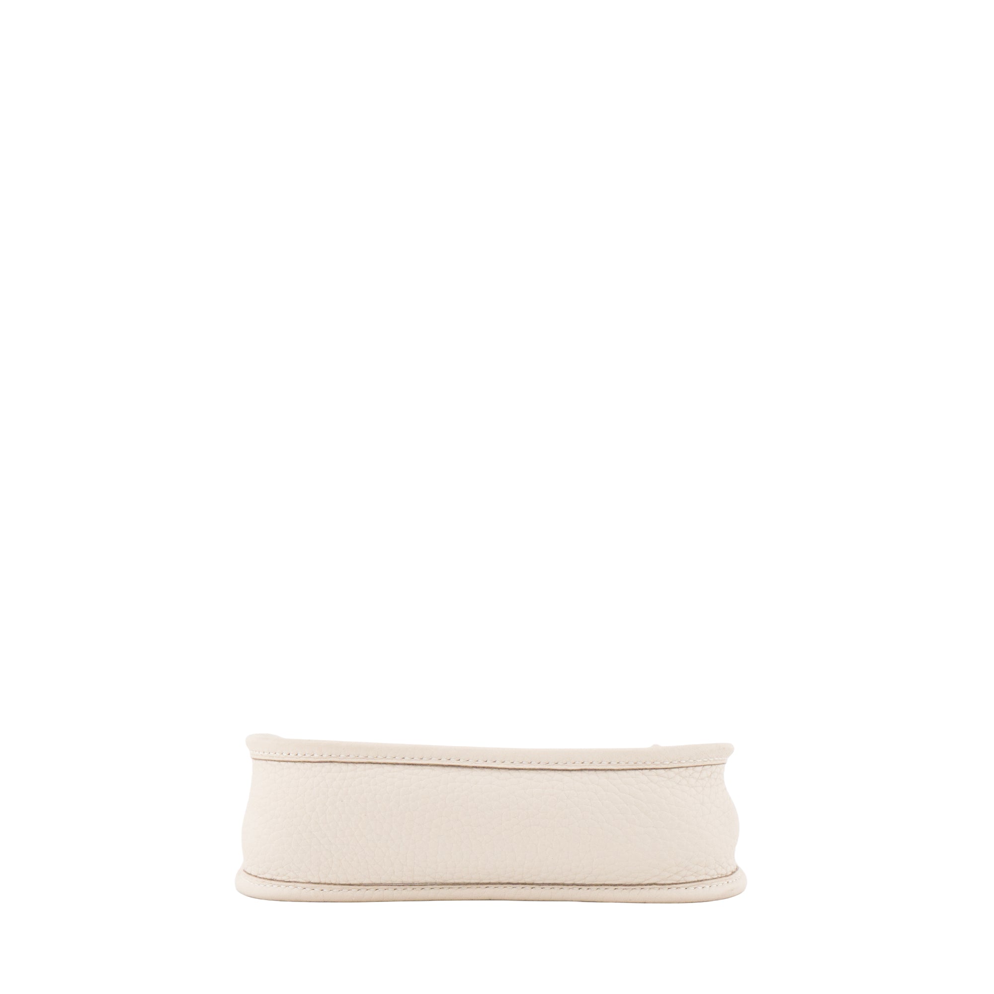 HERMÈS - Sac à bandoulière Evelyne 16 Hermès en cuir clémence beige craie