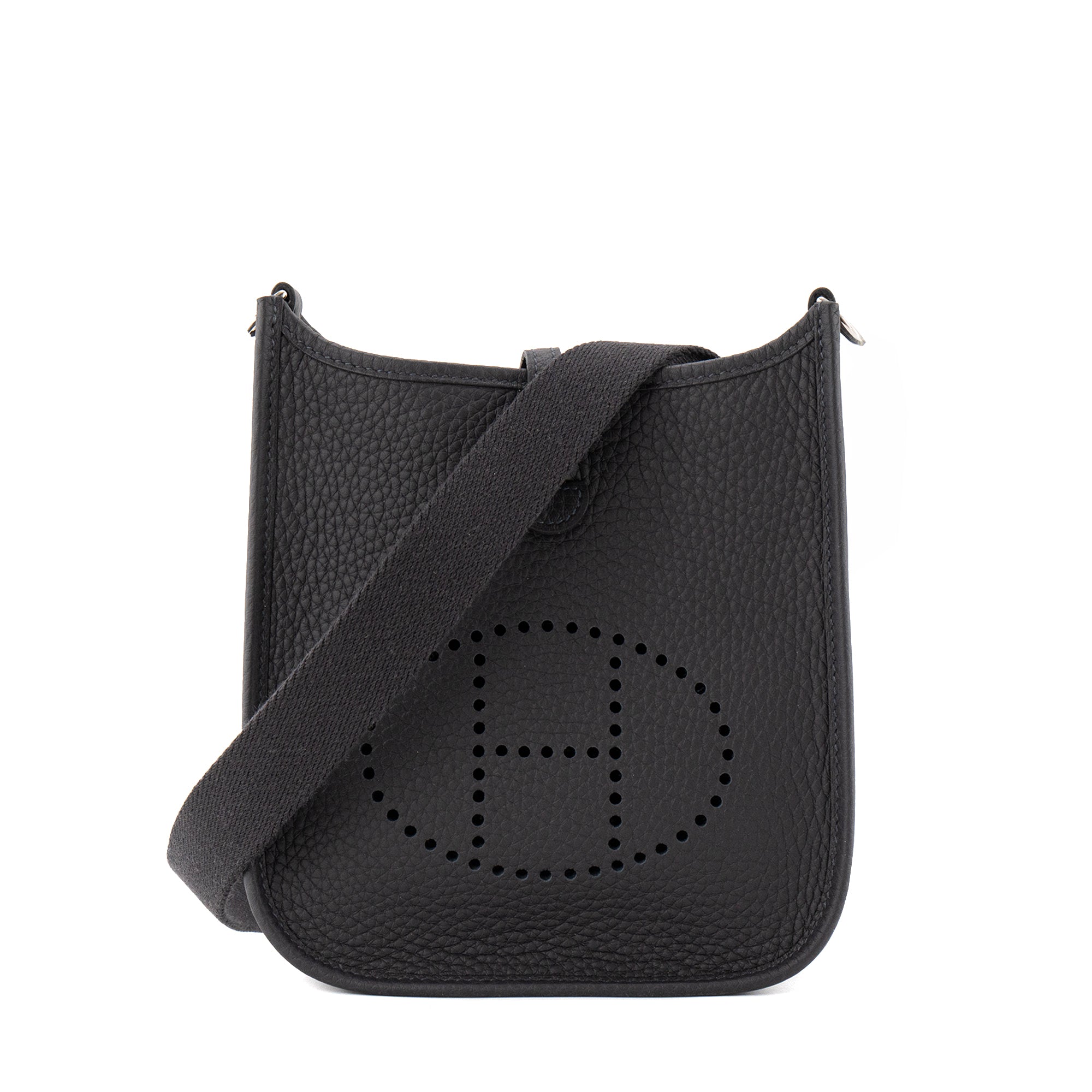 HERMÈS - Sac à bandoulière Evelyne 16 Hermès en cuir clémence caban