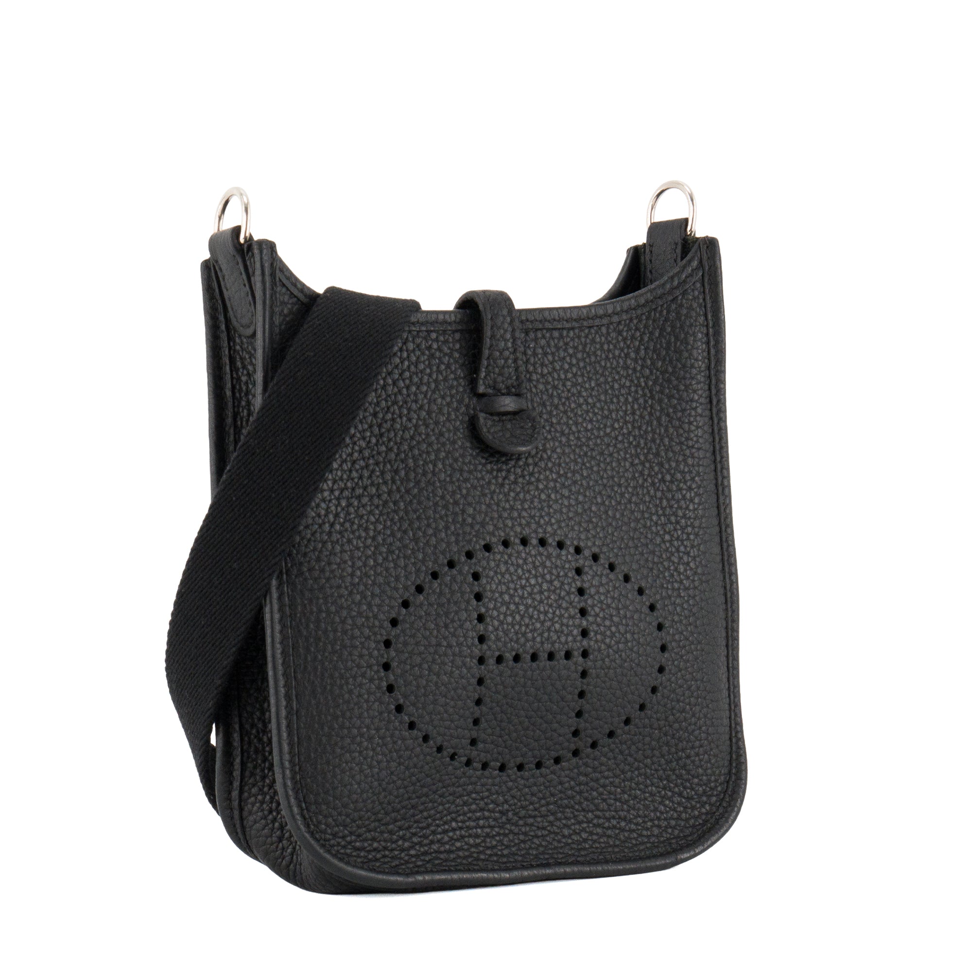 HERMÈS - Sac à bandoulière Evelyne 16 Hermès en cuir clémence noir