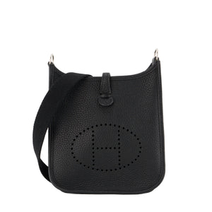HERMÈS - Sac à bandoulière Evelyne 16 Hermès en cuir clémence noir