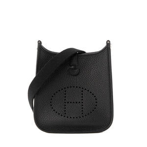 HERMÈS - Sac à bandoulière Evelyne 16 Hermès en cuir clémence noir