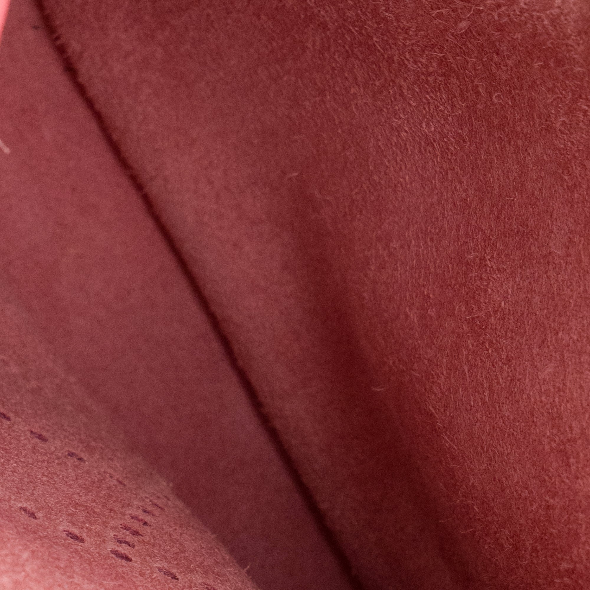 HERMÈS - Sac à bandoulière Evelyne 16 Hermès en cuir clémence taurillon rose