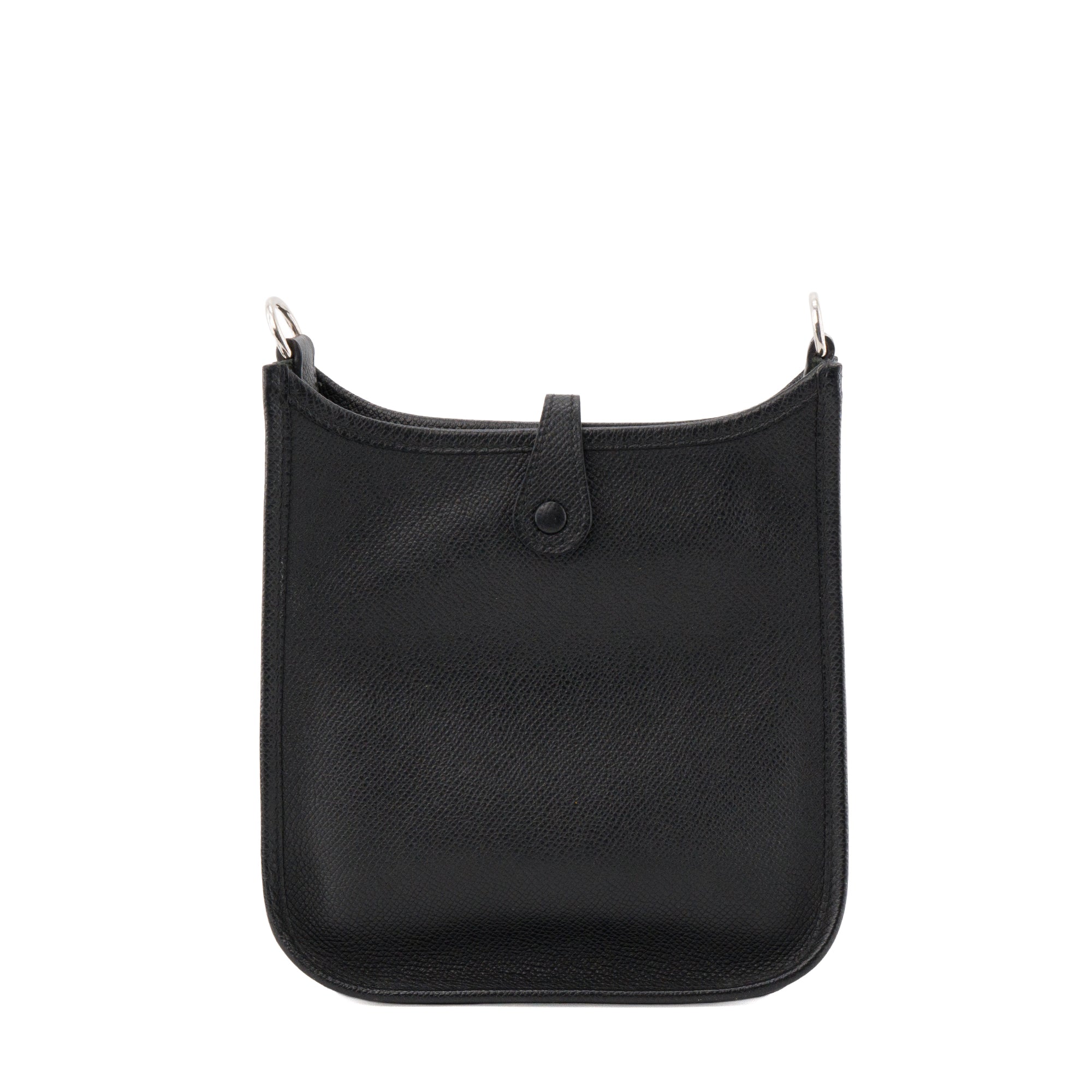 HERMÈS - Sac à bandoulière Evelyne 16 Hermès en cuir epsom noir