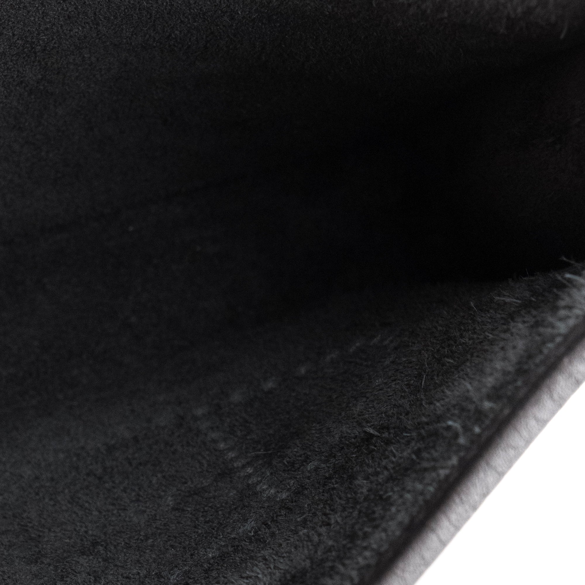 HERMÈS - Sac à bandoulière Evelyne 16 Hermès en cuir taurillon clémence noir