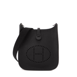 HERMÈS - Sac à bandoulière Evelyne 16 Hermès en cuir taurillon clémence noir