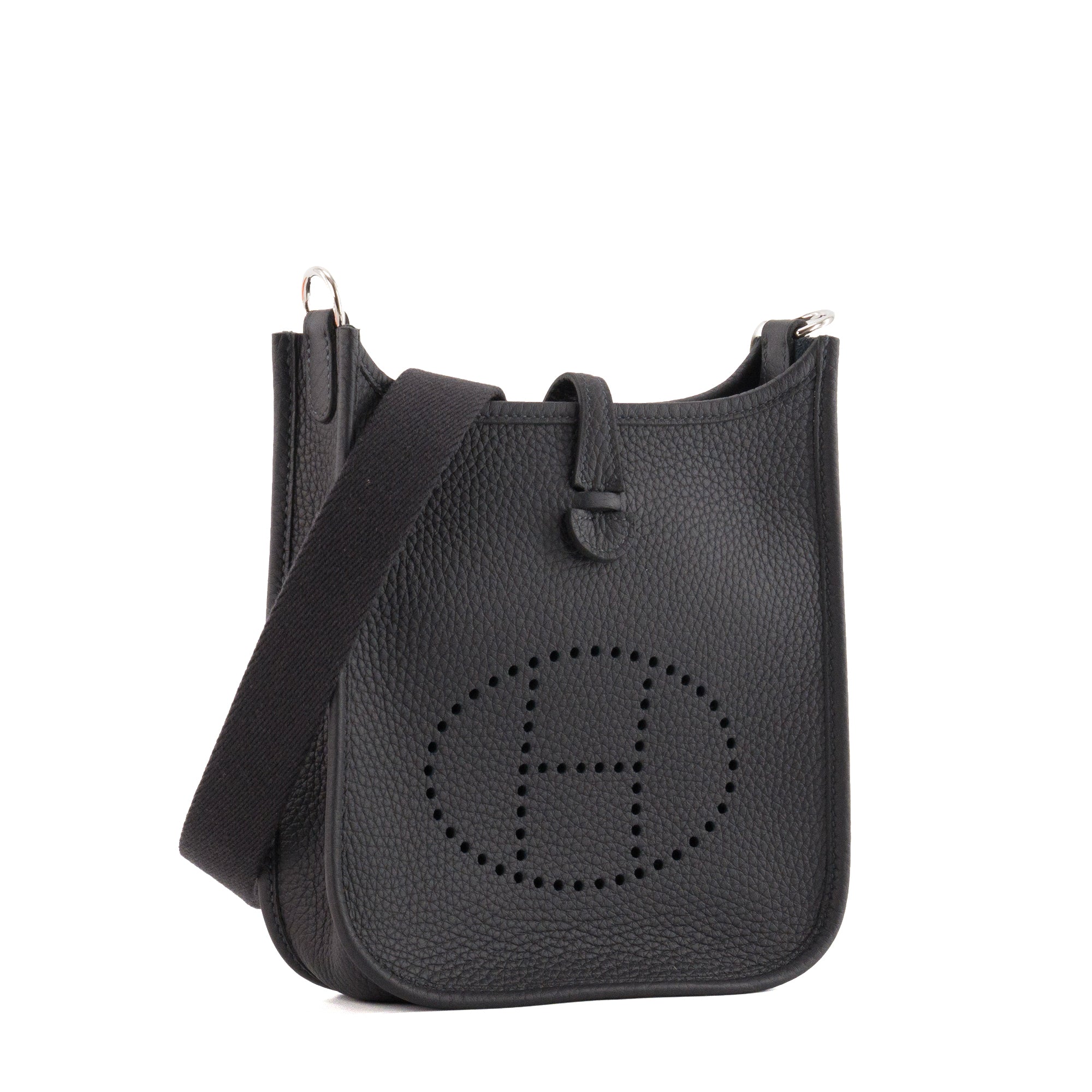 HERMÈS - Sac à bandoulière Evelyne 16 mini Hermès en cuir clémence bleu marine caban