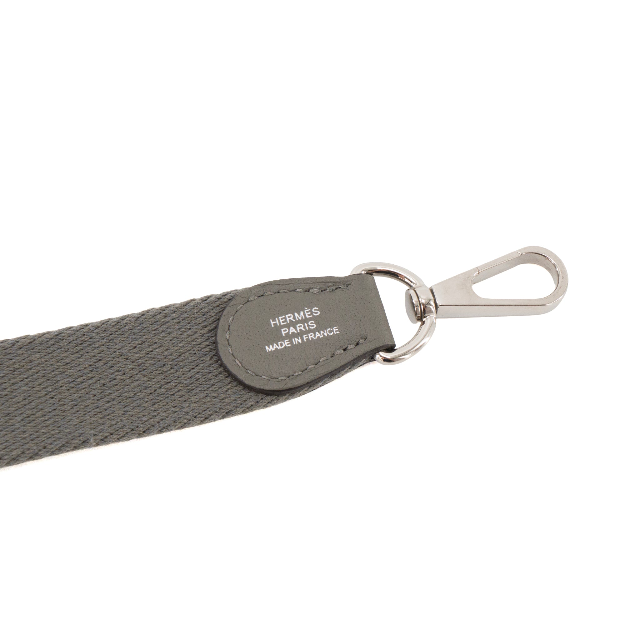 HERMÈS - Sac à bandoulière Evelyne 16 Mini Hermès en cuir clémence gris