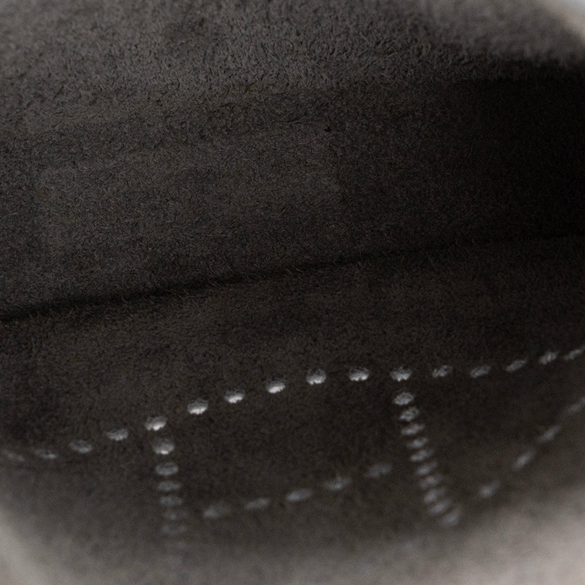 HERMÈS - Sac à bandoulière Evelyne 16 Hermès en cuir clémence gris