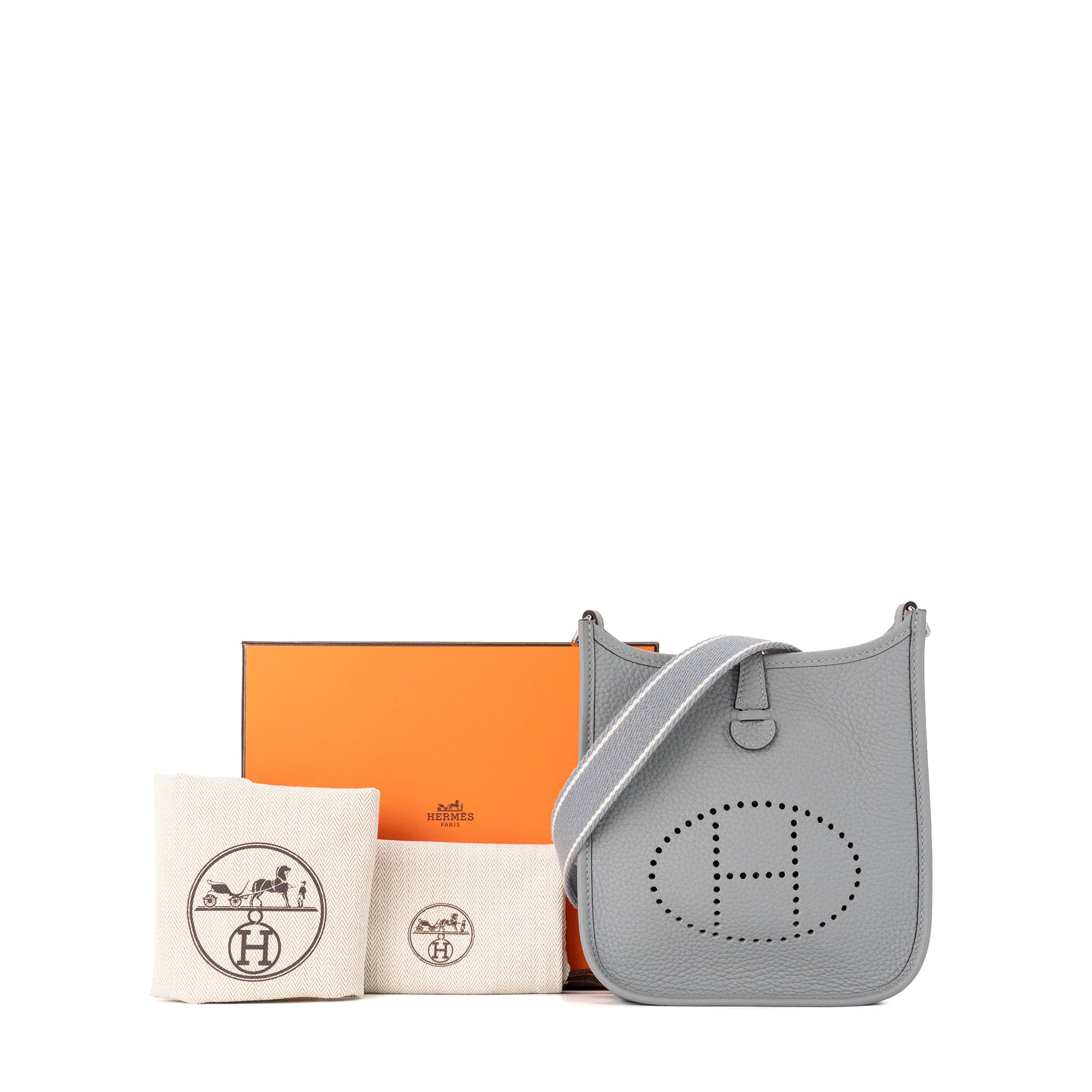 HERMÈS - Sac à bandoulière Evelyne 16 Hermès en cuir clémence gris