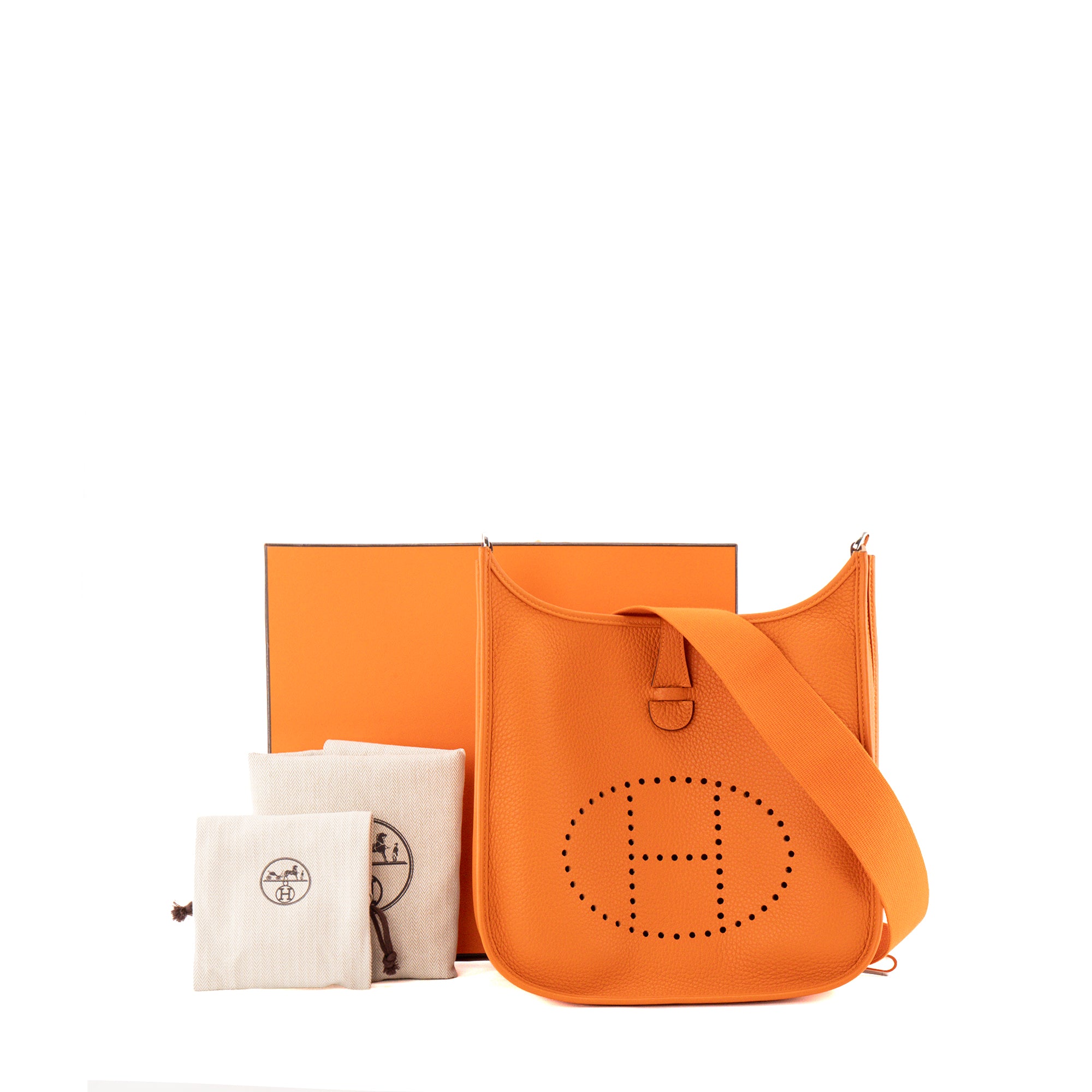 HERMÈS - Sac à bandoulière Evelyne 29 Hermès en cuir clémence orange H