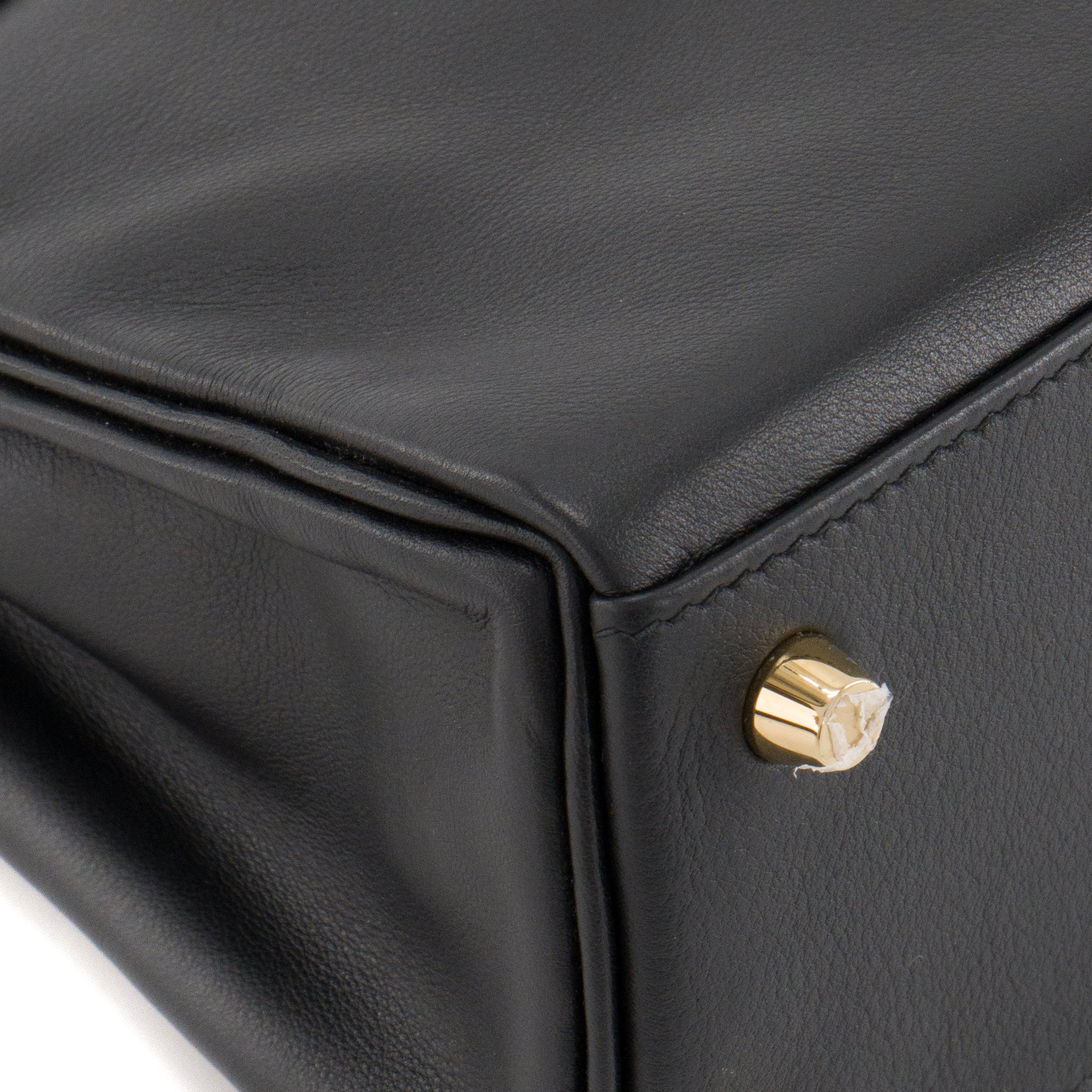 HERMÈS - Sac à bandoulière Kelly 25 Hermès en cuir de veau swift noir HSS