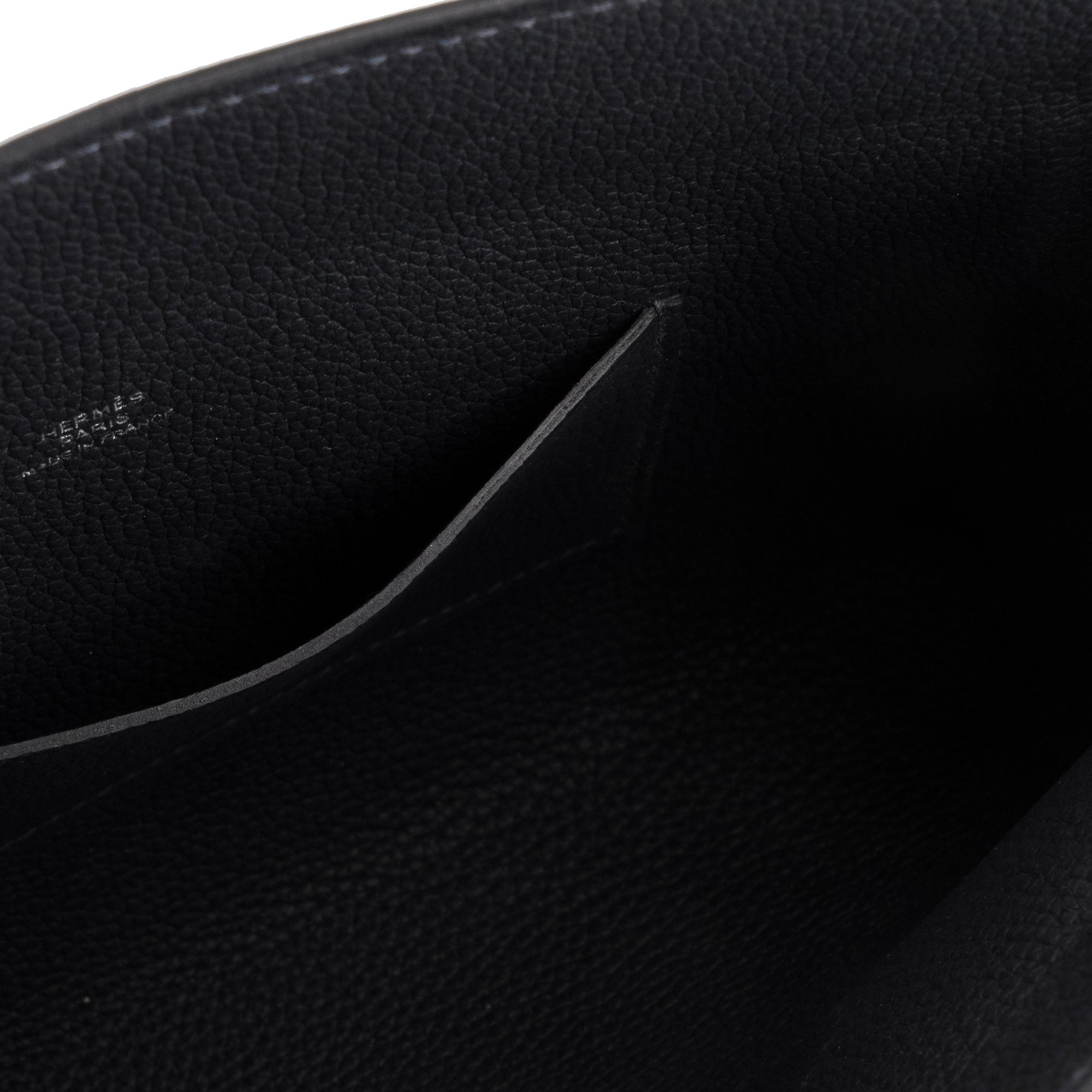 HERMÈS - Sac à bandoulière Videpoches Hermès en cuir togo bleu marine