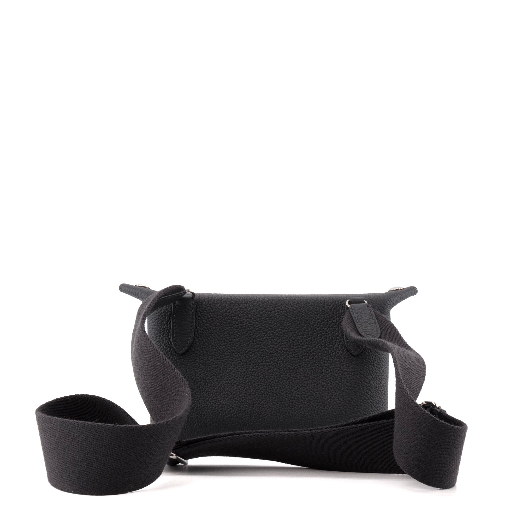 HERMÈS - Sac à bandoulière Videpoches Hermès en cuir togo bleu marine