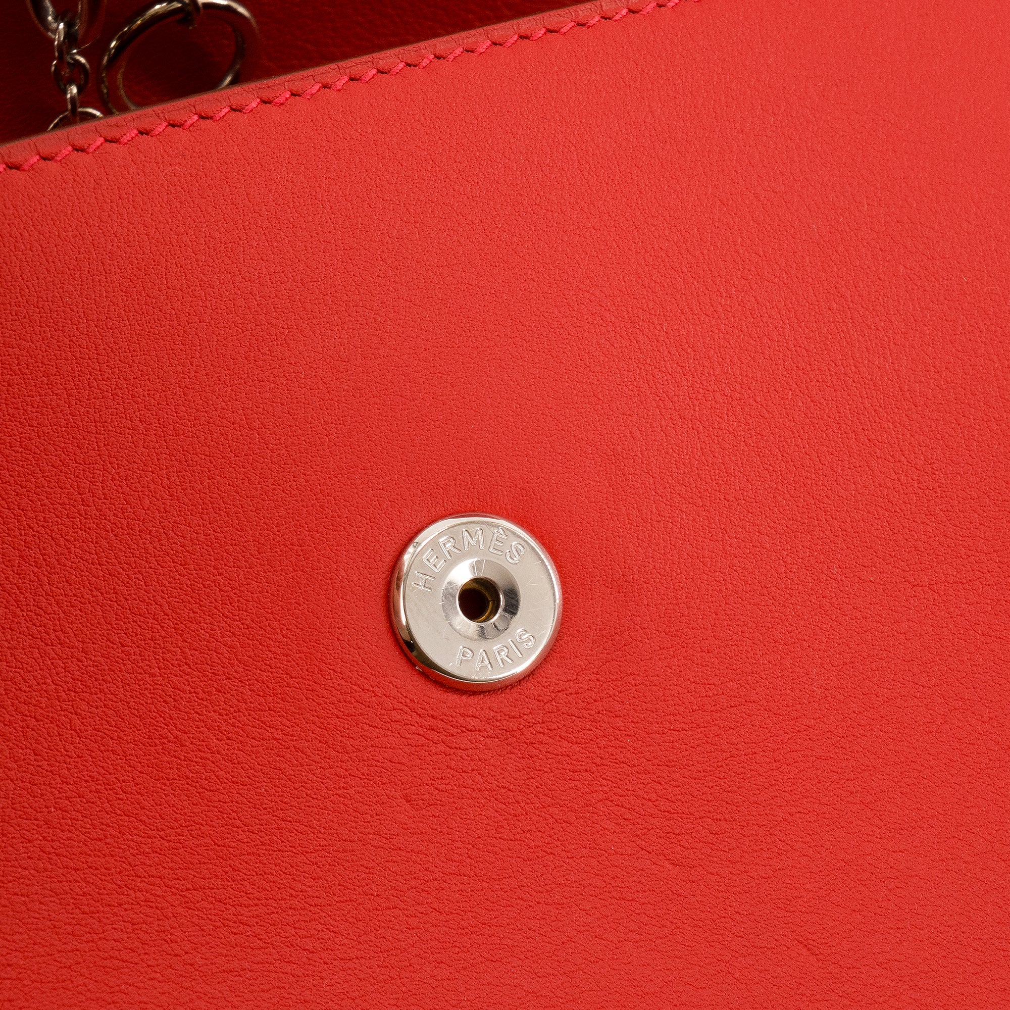 HERMÈS - Sac à épaule Caténina Hermès en cuir swift rouge