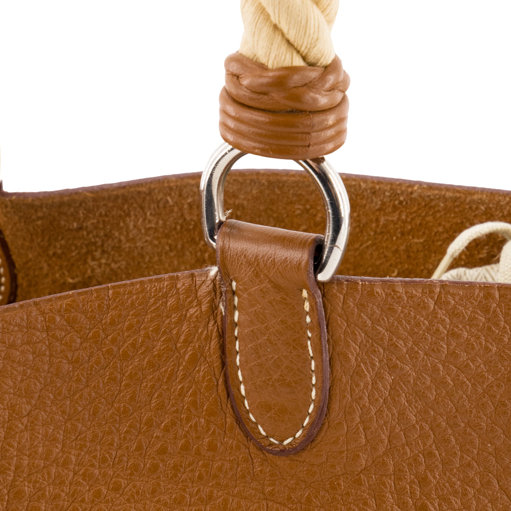 HERMÈS - Sac à épaule Mangeoire Hermès en cuir clémence taurillon gold