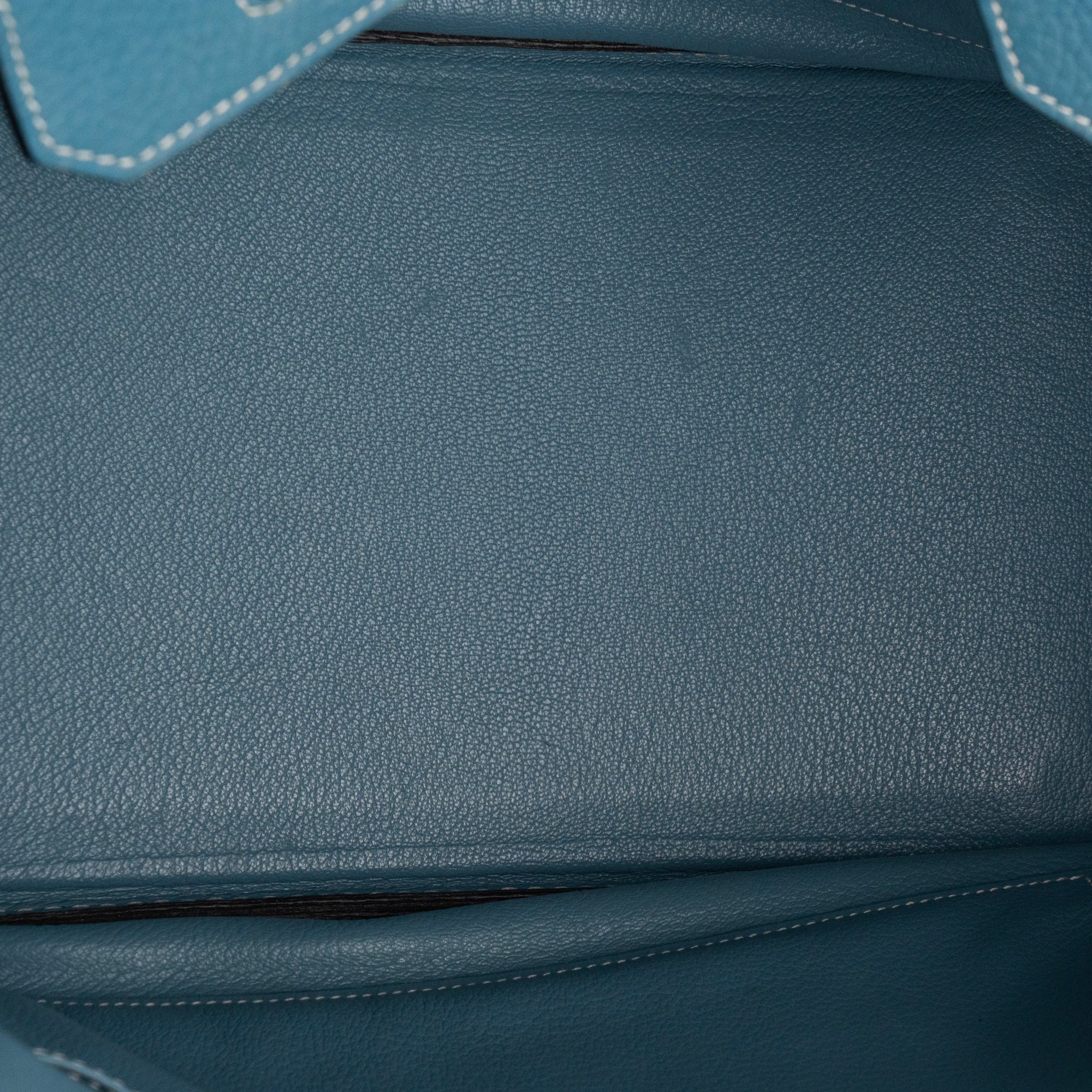 HERMÈS - Sac à main Birkin 35 Hermès en cuir clémence bleu jean