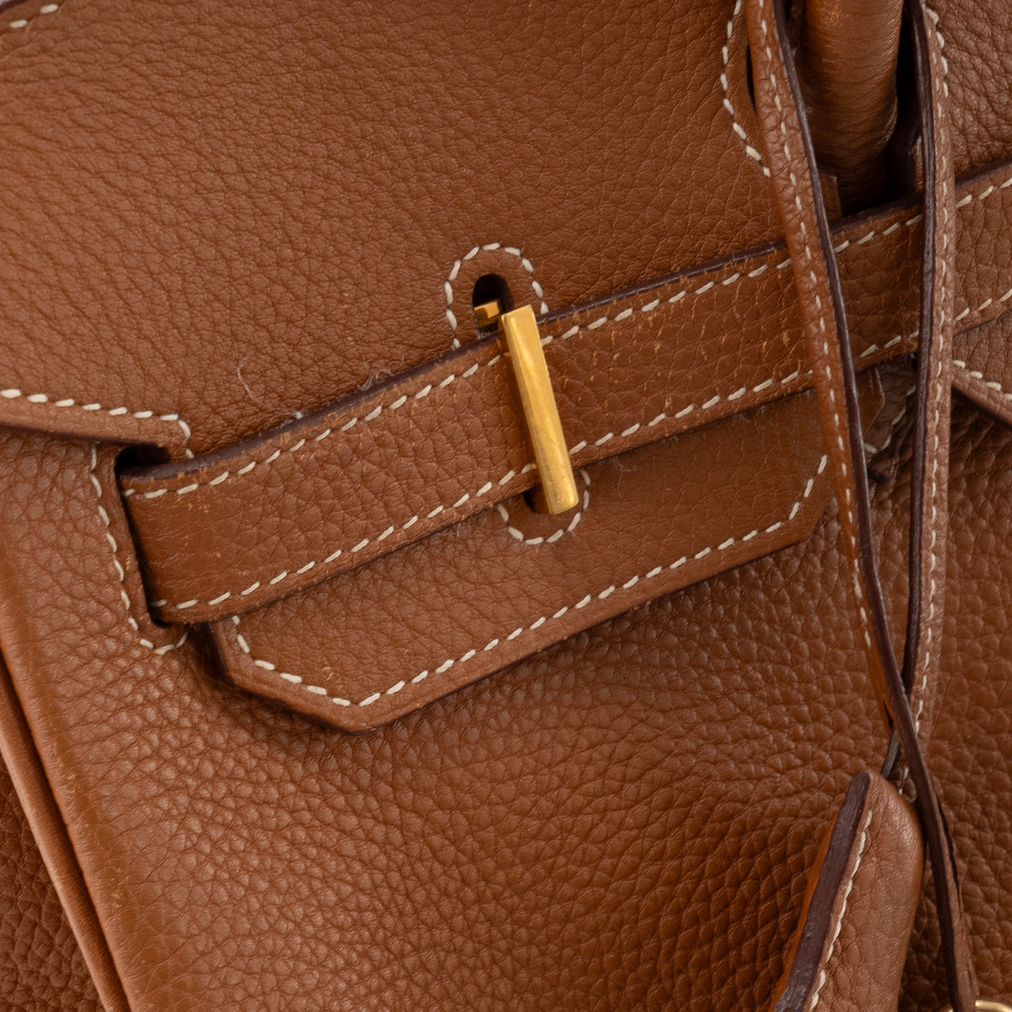 HERMÈS - Sac à main Birkin 35 Hermès en cuir clémence gold