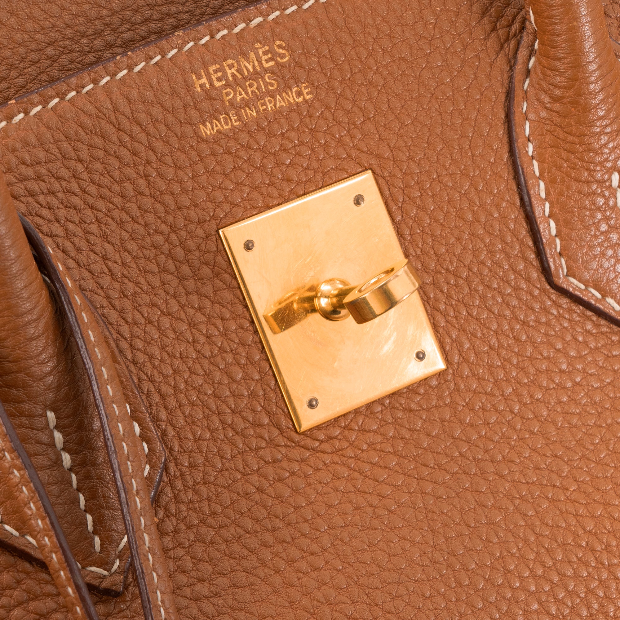 HERMÈS - Sac à main Birkin 35 Hermès en cuir clémence gold