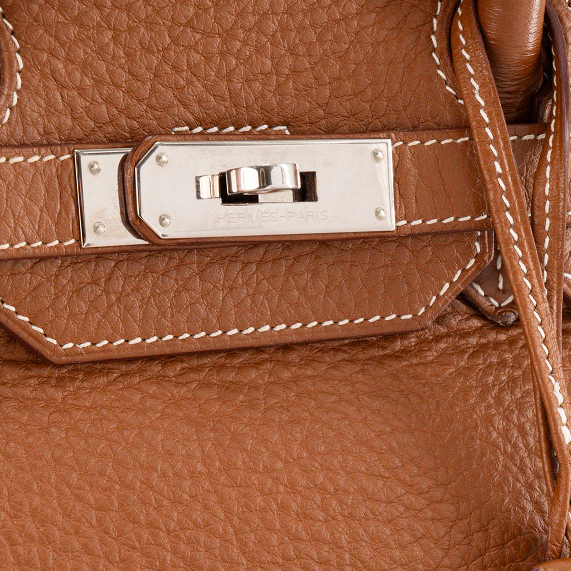 HERMÈS - Sac à main Birkin 35 Hermès en cuir clémence marron gold