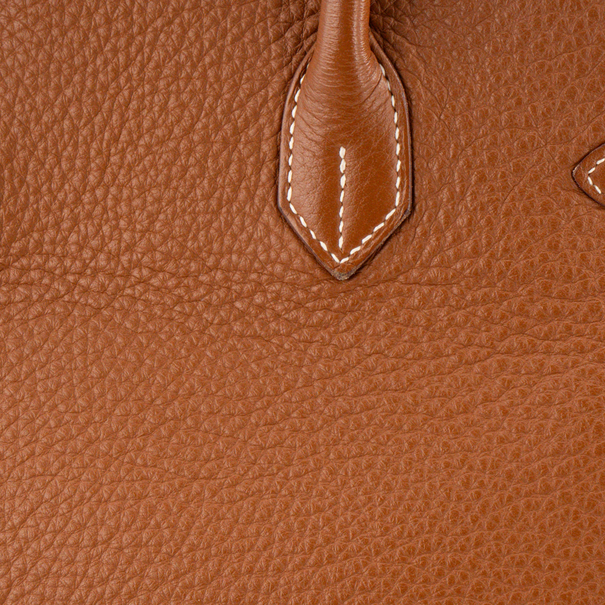 HERMÈS - Sac à main Birkin 35 Hermès en cuir clémence marron gold