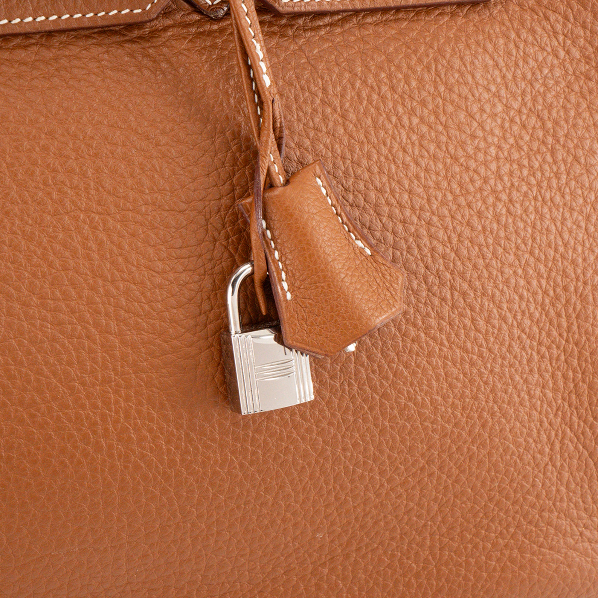 HERMÈS - Sac à main Birkin 35 Hermès en cuir clémence marron gold