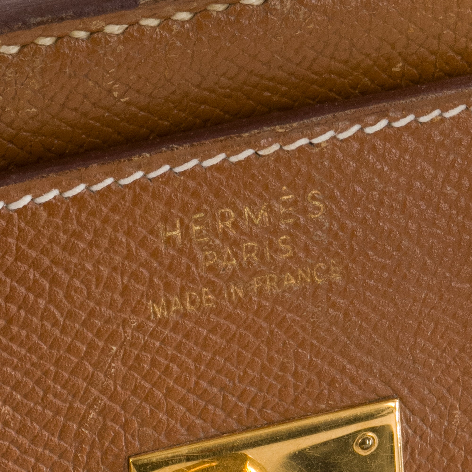 HERMÈS - Sac à main Birkin 35 Hermès en cuir epsom gold vintage